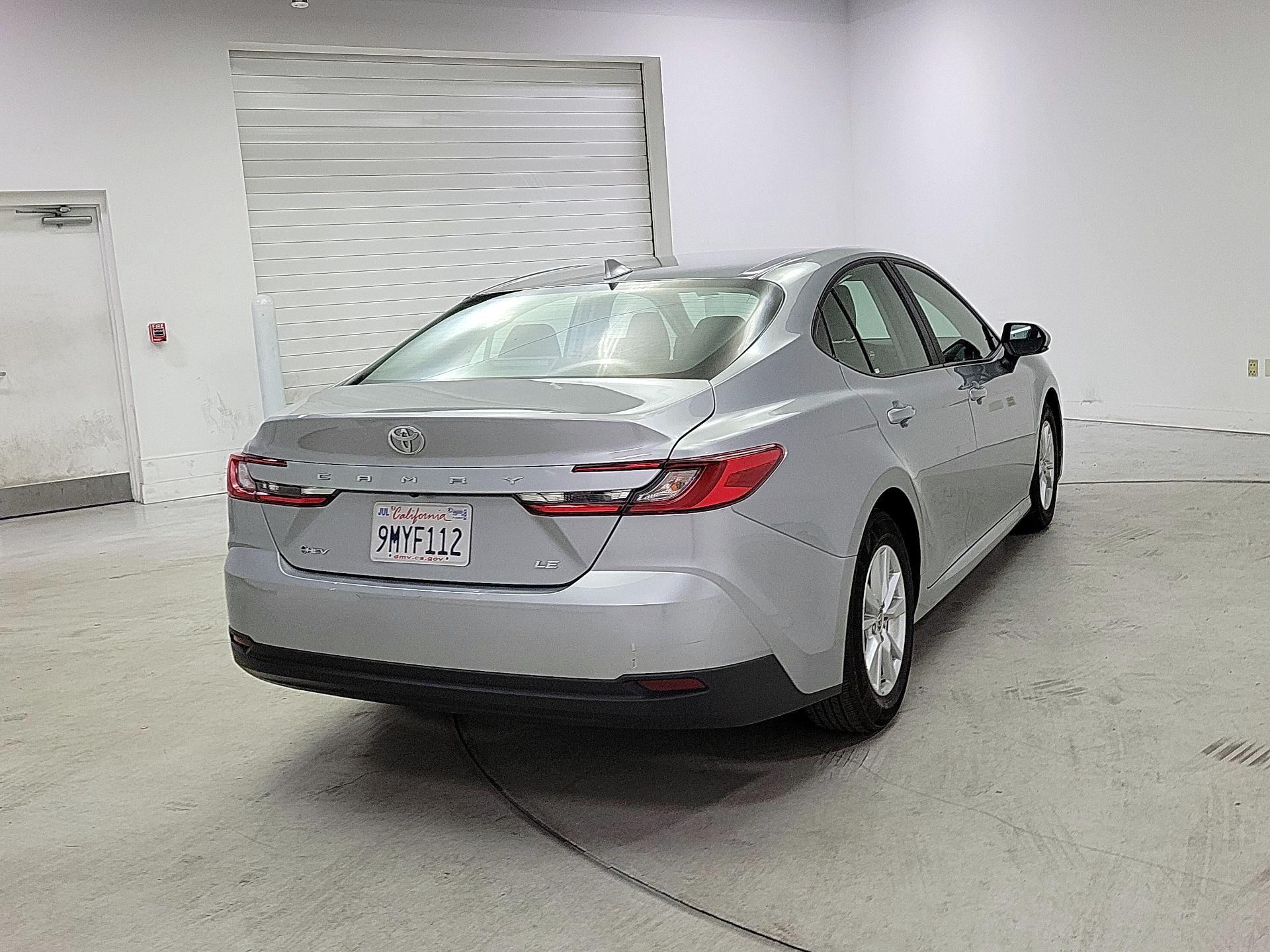 Thumbnail: 2025 Toyota Camry - 5