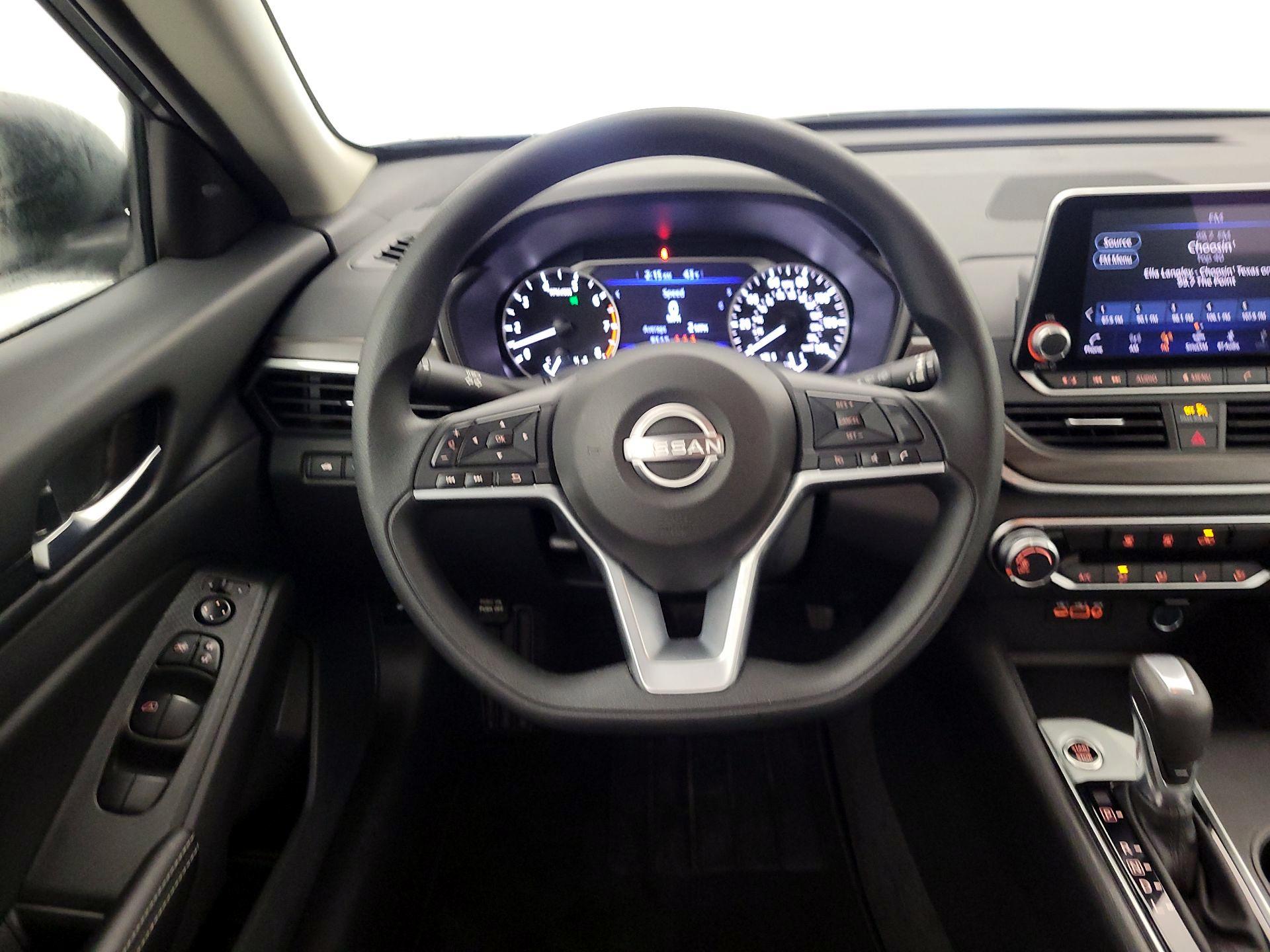 Thumbnail: 2025 Nissan Altima - 10