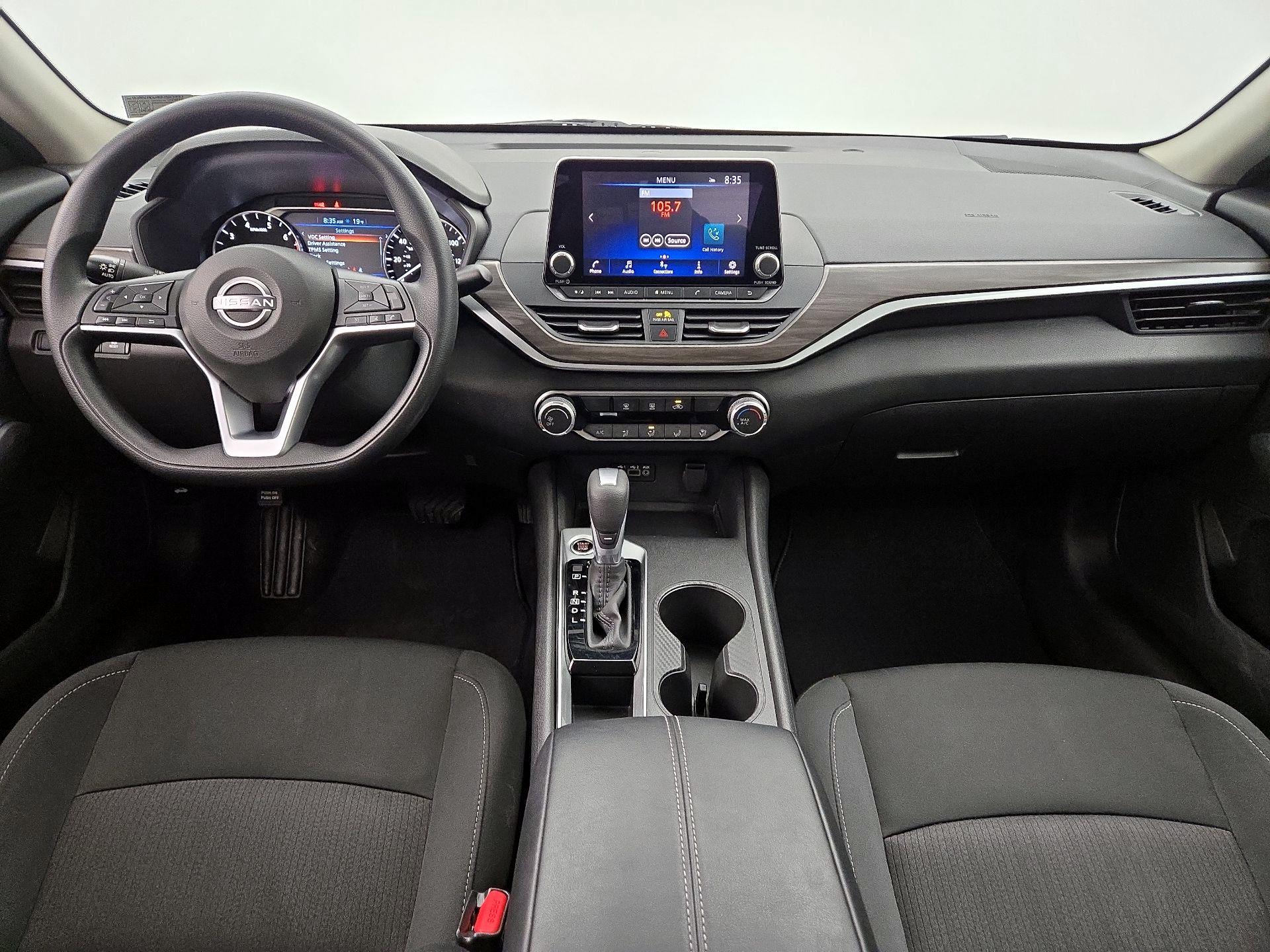 Thumbnail: 2025 Nissan Altima - 9