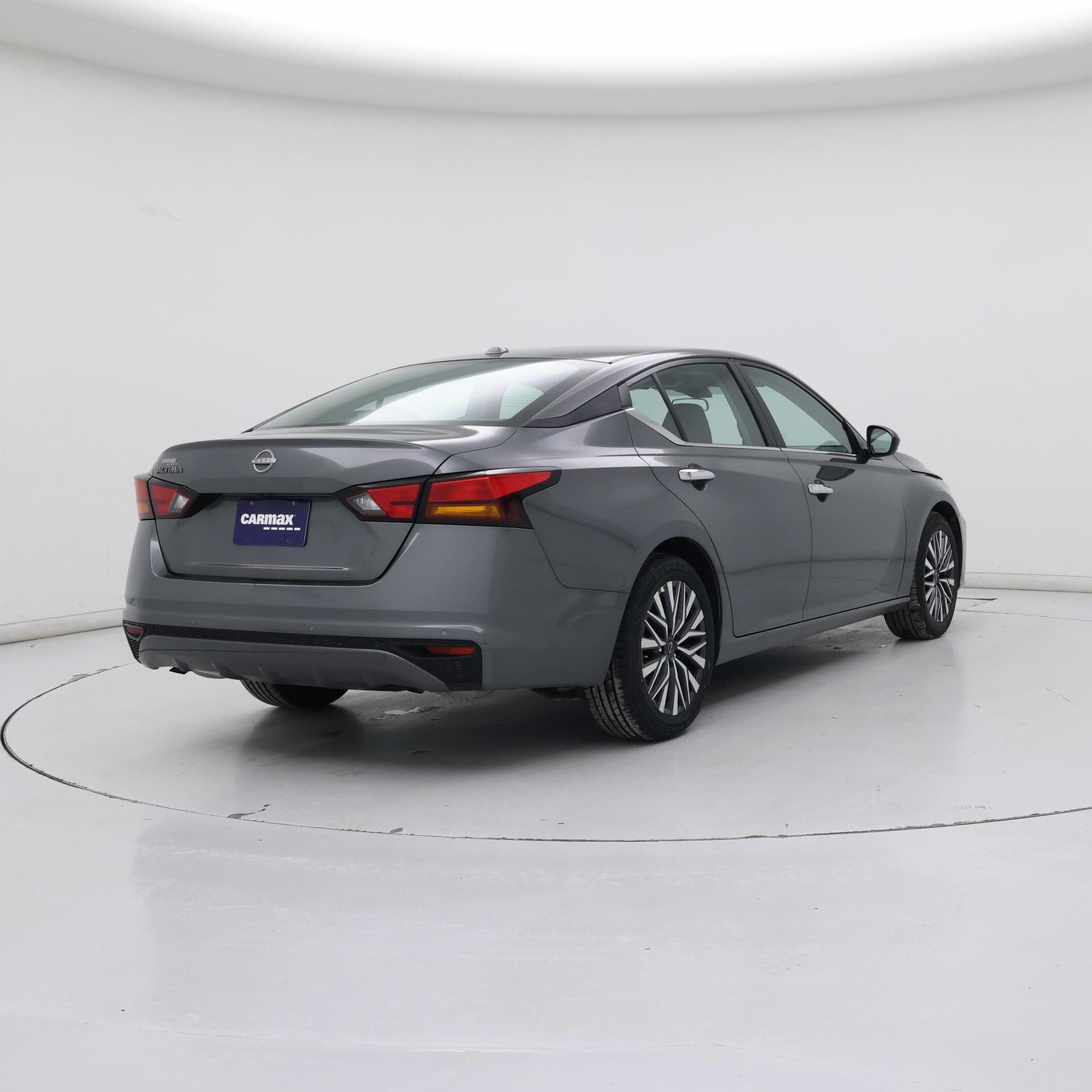 Thumbnail: 2025 Nissan Altima - 8