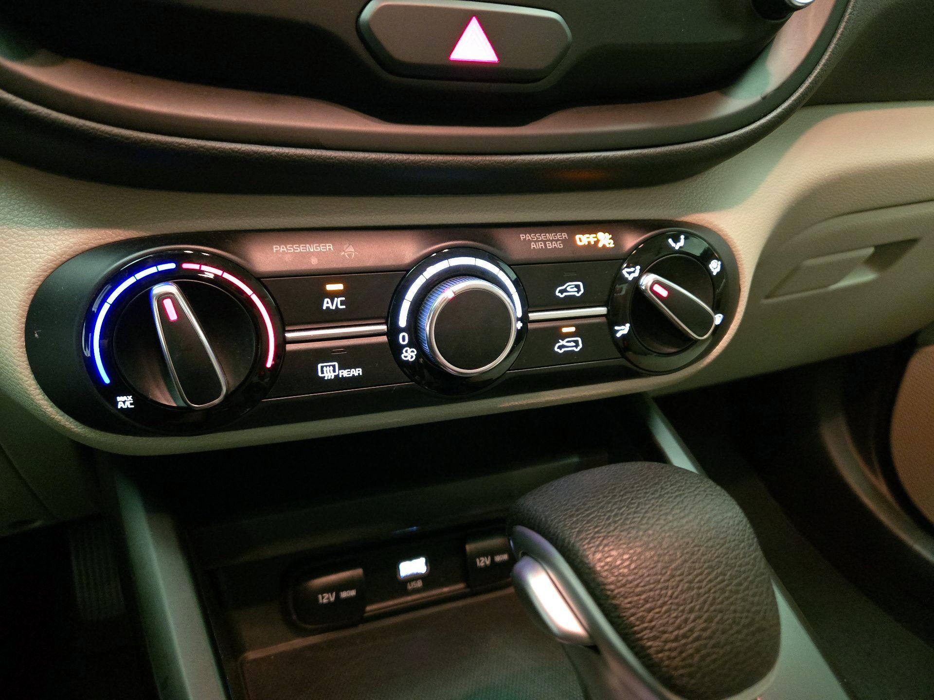 Thumbnail: 2025 Kia Soul - 16