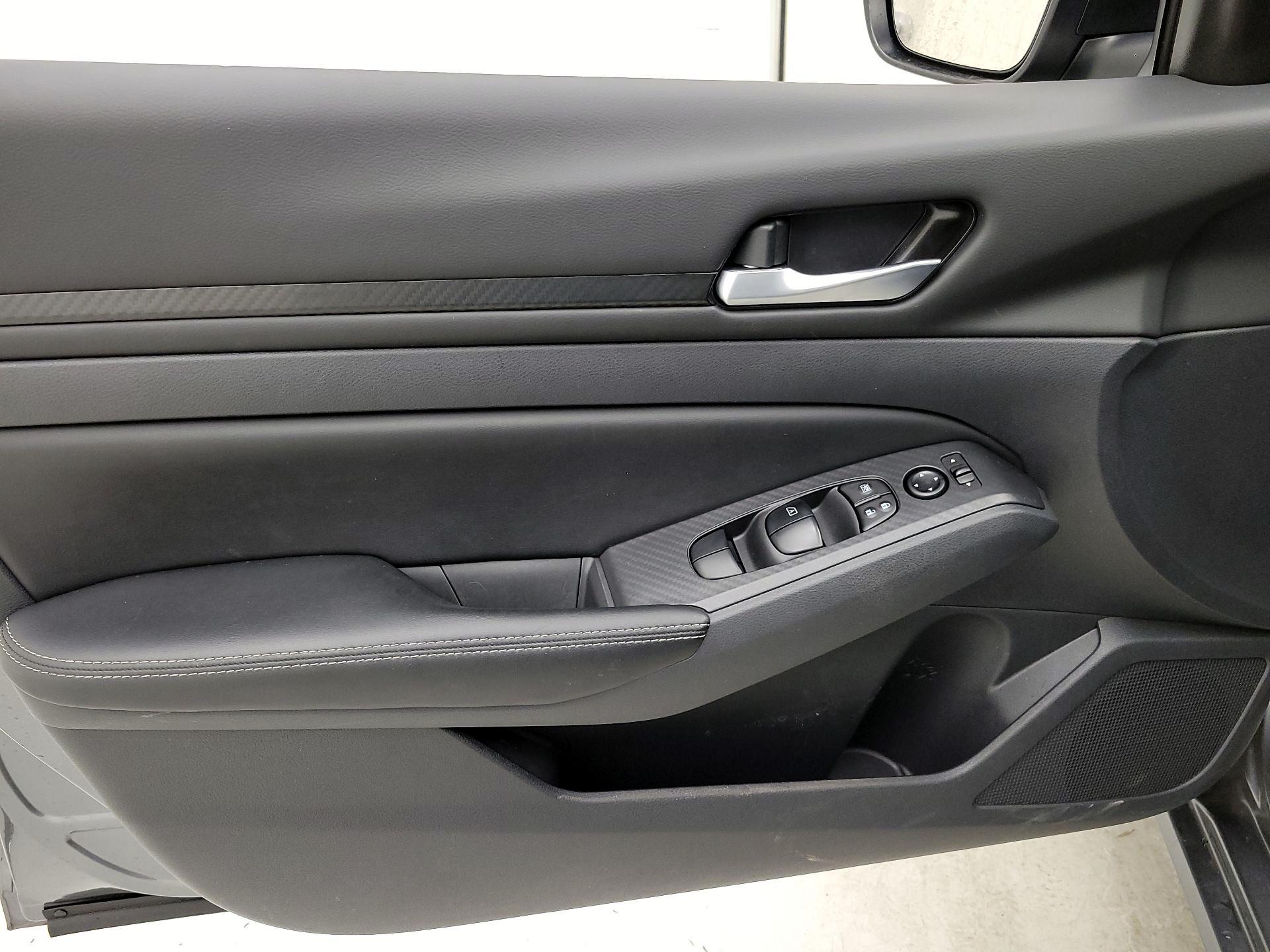 Thumbnail: 2025 Nissan Altima - 12