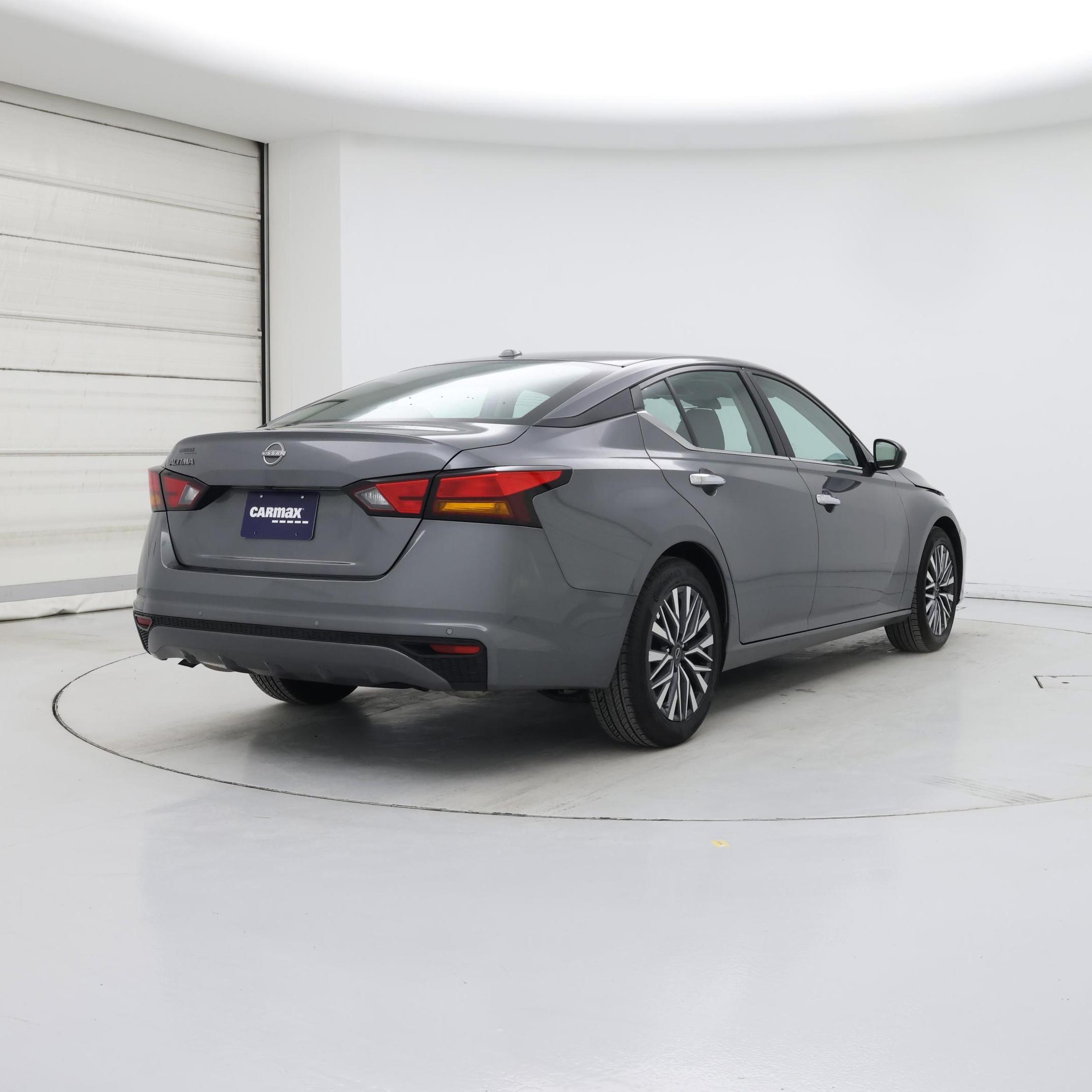 Thumbnail: 2025 Nissan Altima - 8