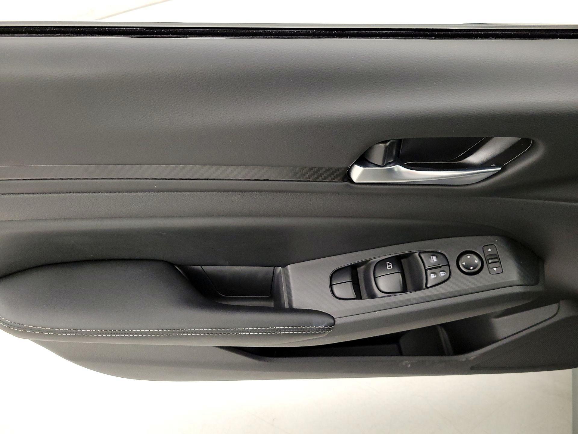 Thumbnail: 2025 Nissan Altima - 12