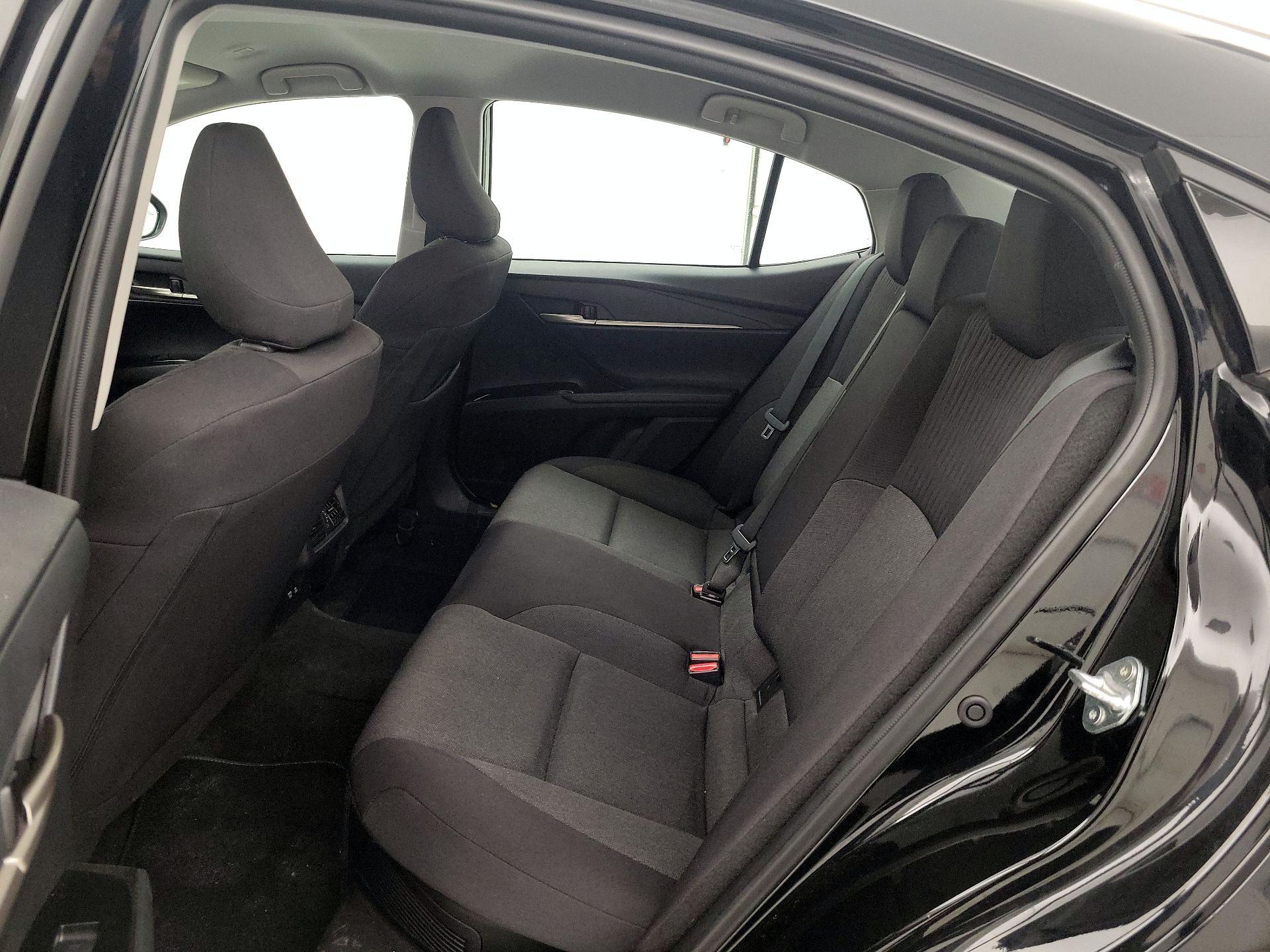 Thumbnail: 2025 Toyota Camry - 19