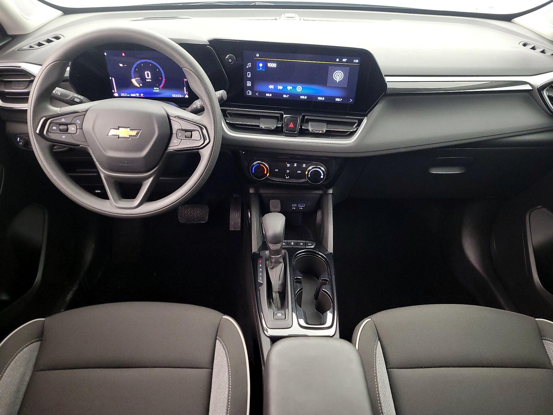 Thumbnail: 2025 Chevrolet TrailBlazer - 9