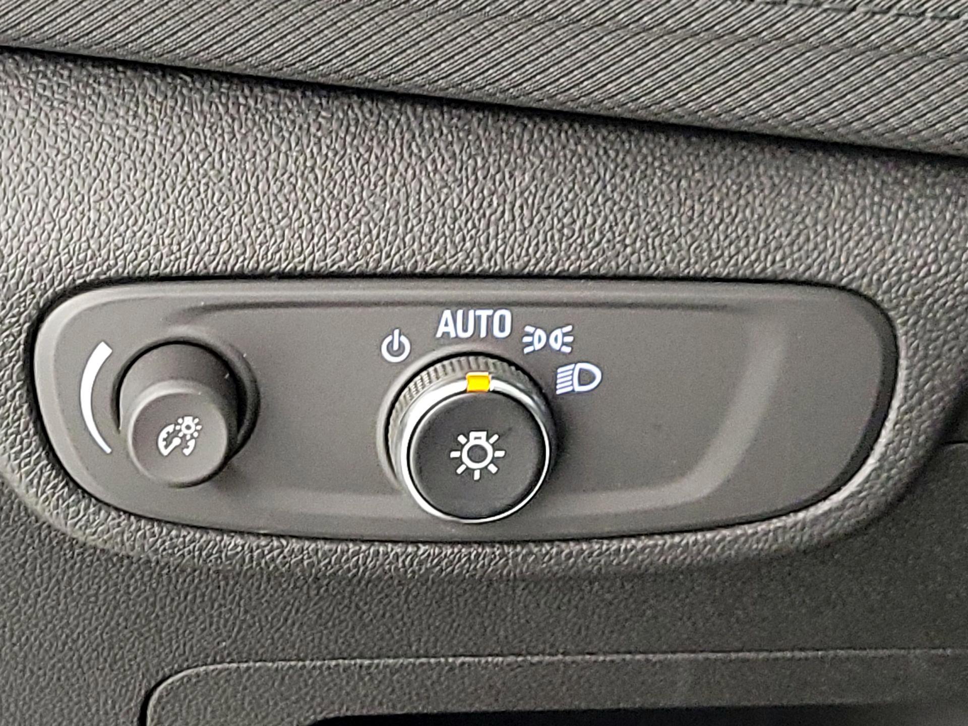 Thumbnail: 2025 Chevrolet TrailBlazer - 13