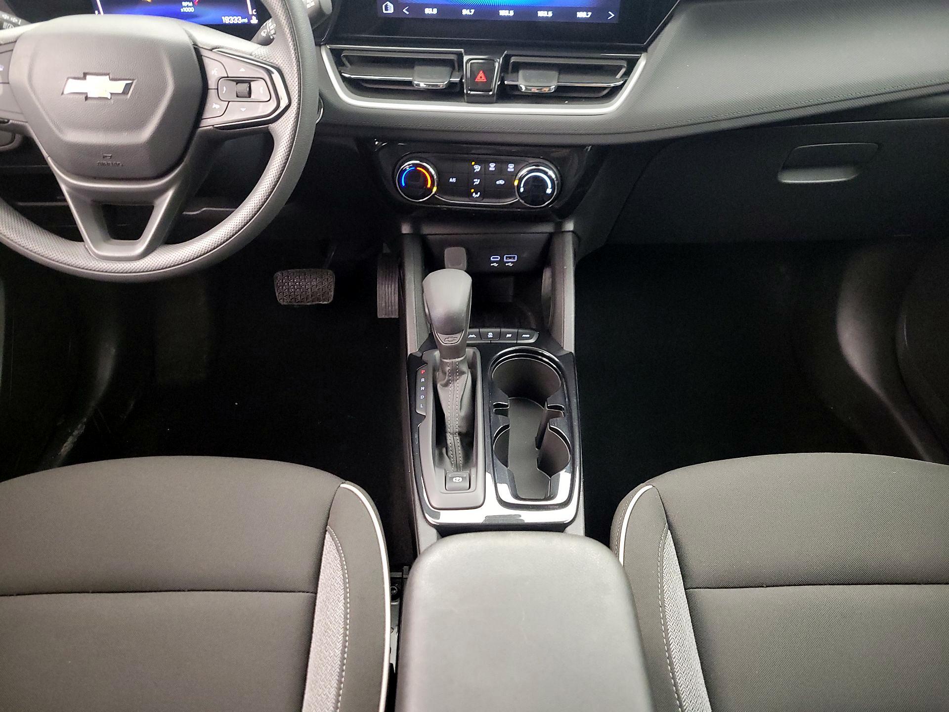 Thumbnail: 2025 Chevrolet TrailBlazer - 17