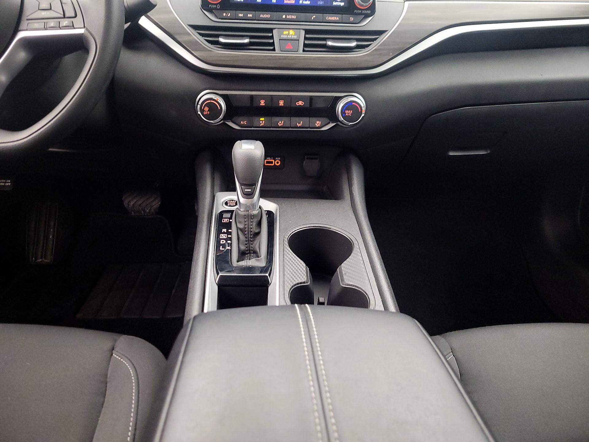 Thumbnail: 2025 Nissan Altima - 17