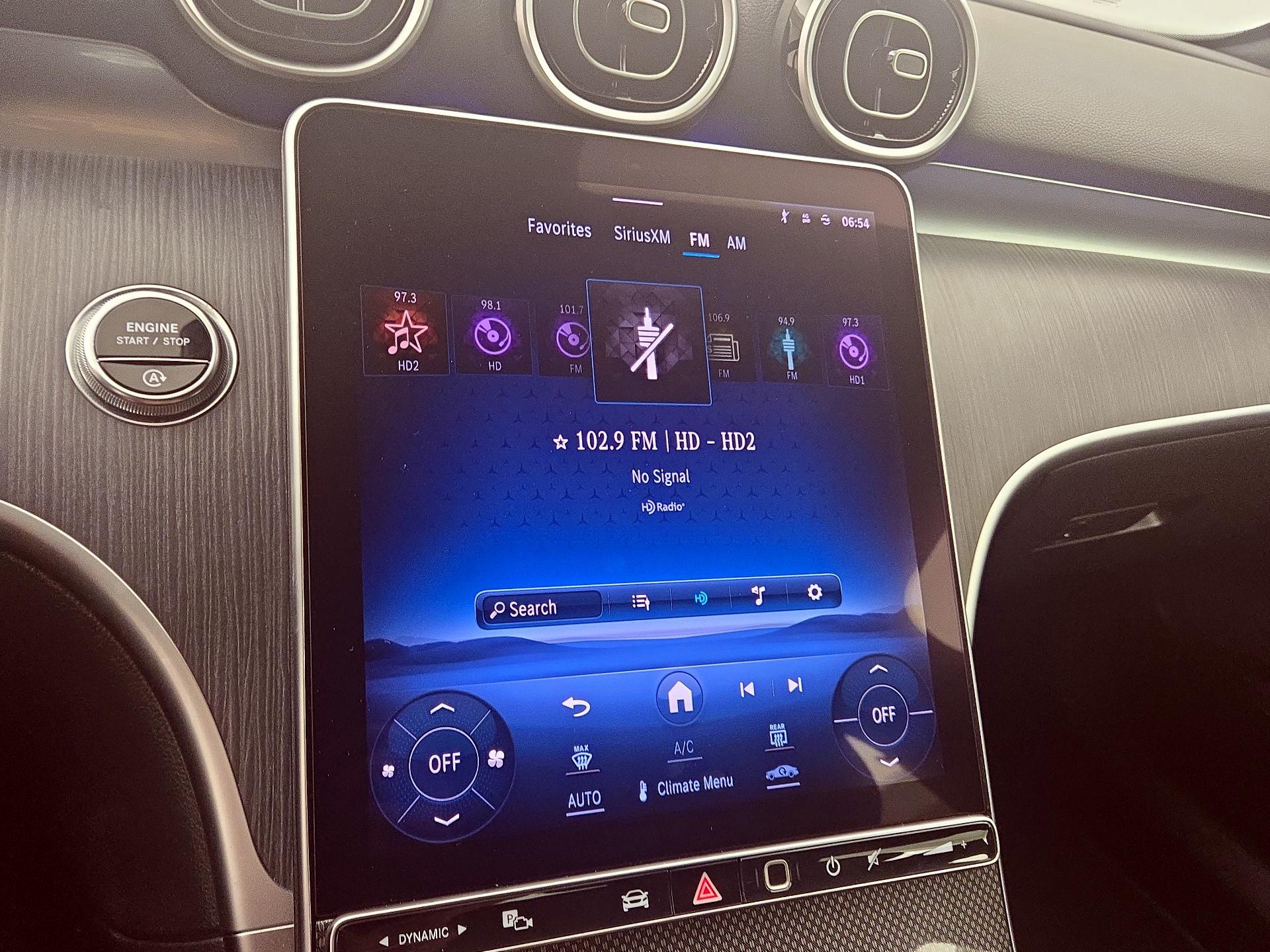 Thumbnail: 2024 Mercedes-Benz C-Class - 15