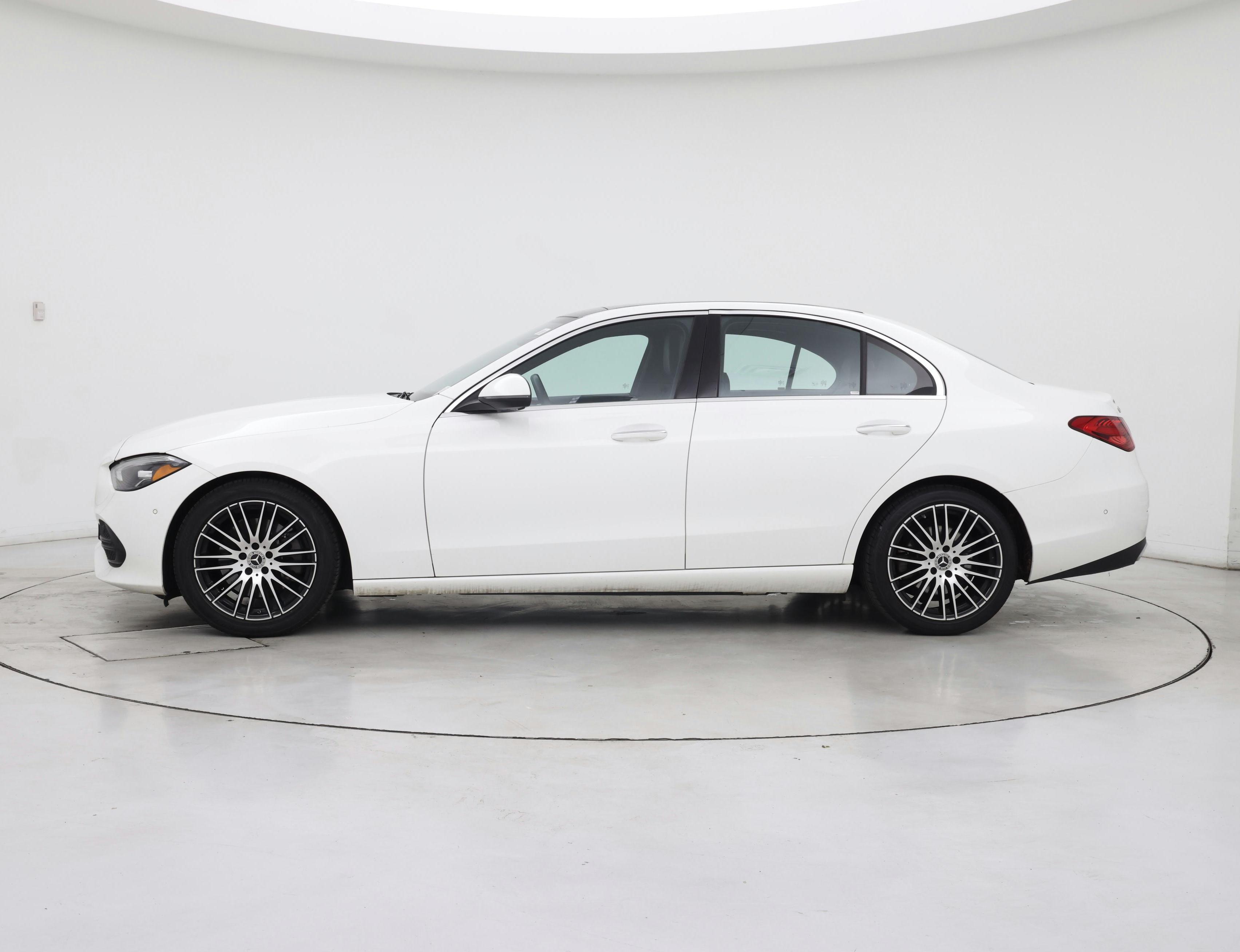 Thumbnail: 2024 Mercedes-Benz C-Class - 3