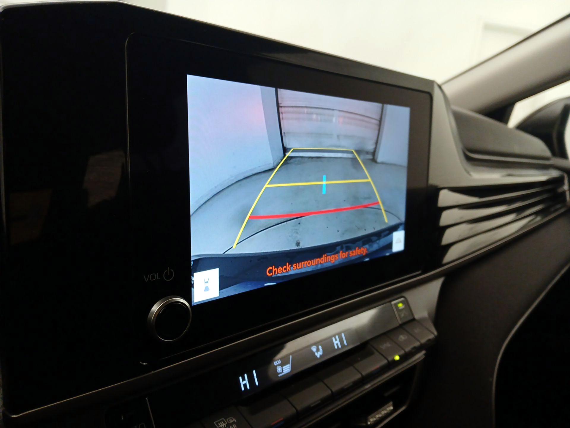 Thumbnail: 2025 Toyota Camry - 14