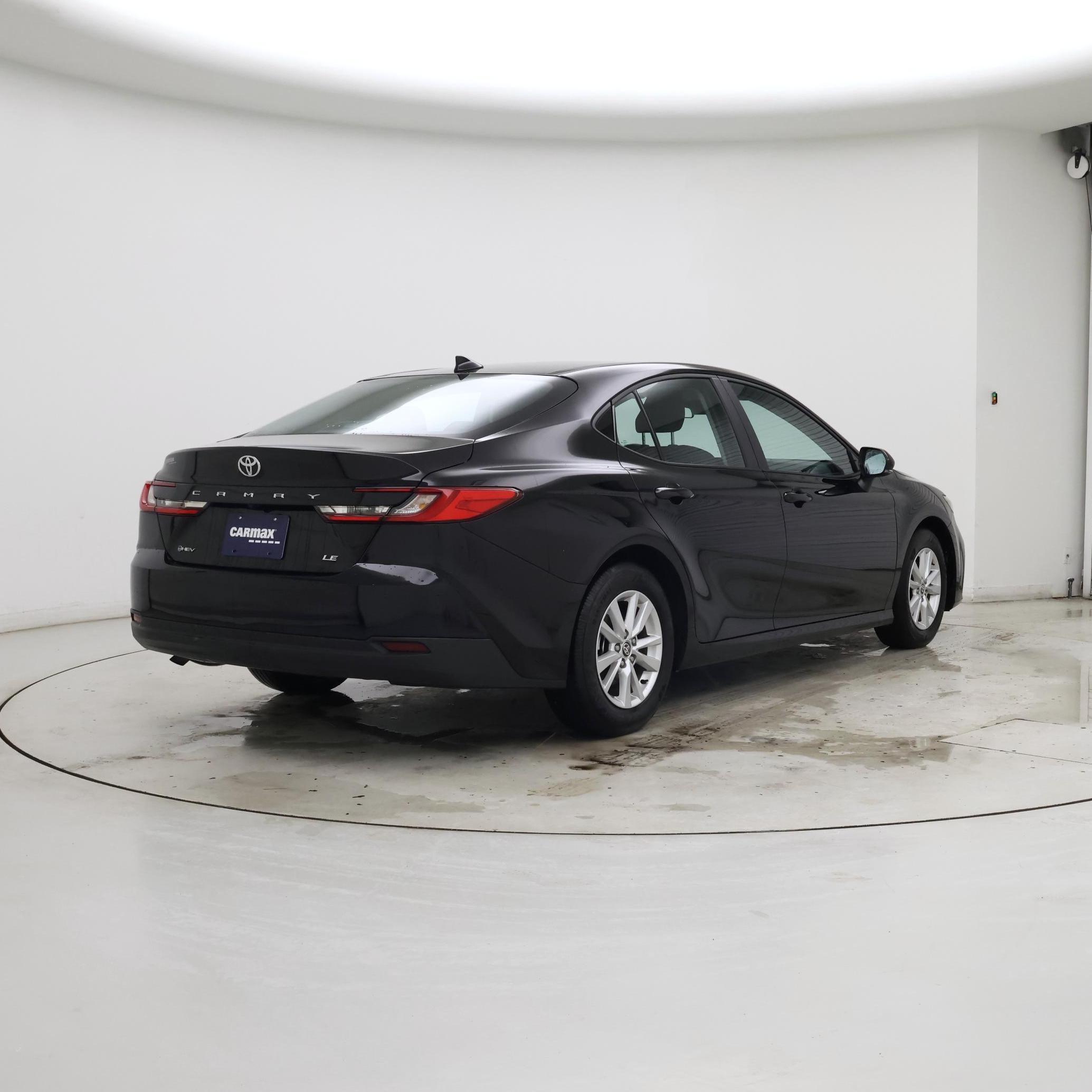 Thumbnail: 2025 Toyota Camry - 8