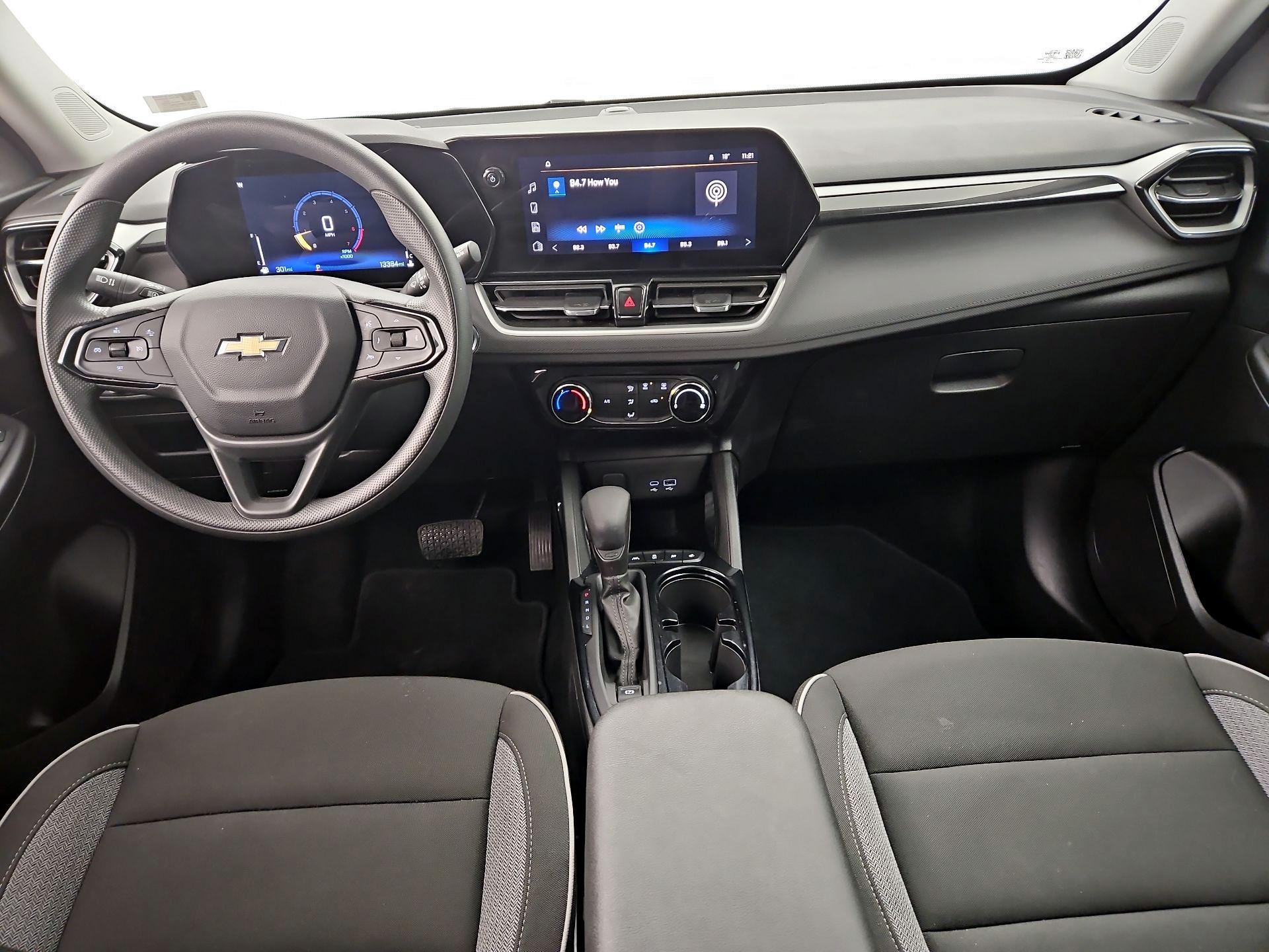 Thumbnail: 2025 Chevrolet TrailBlazer - 9