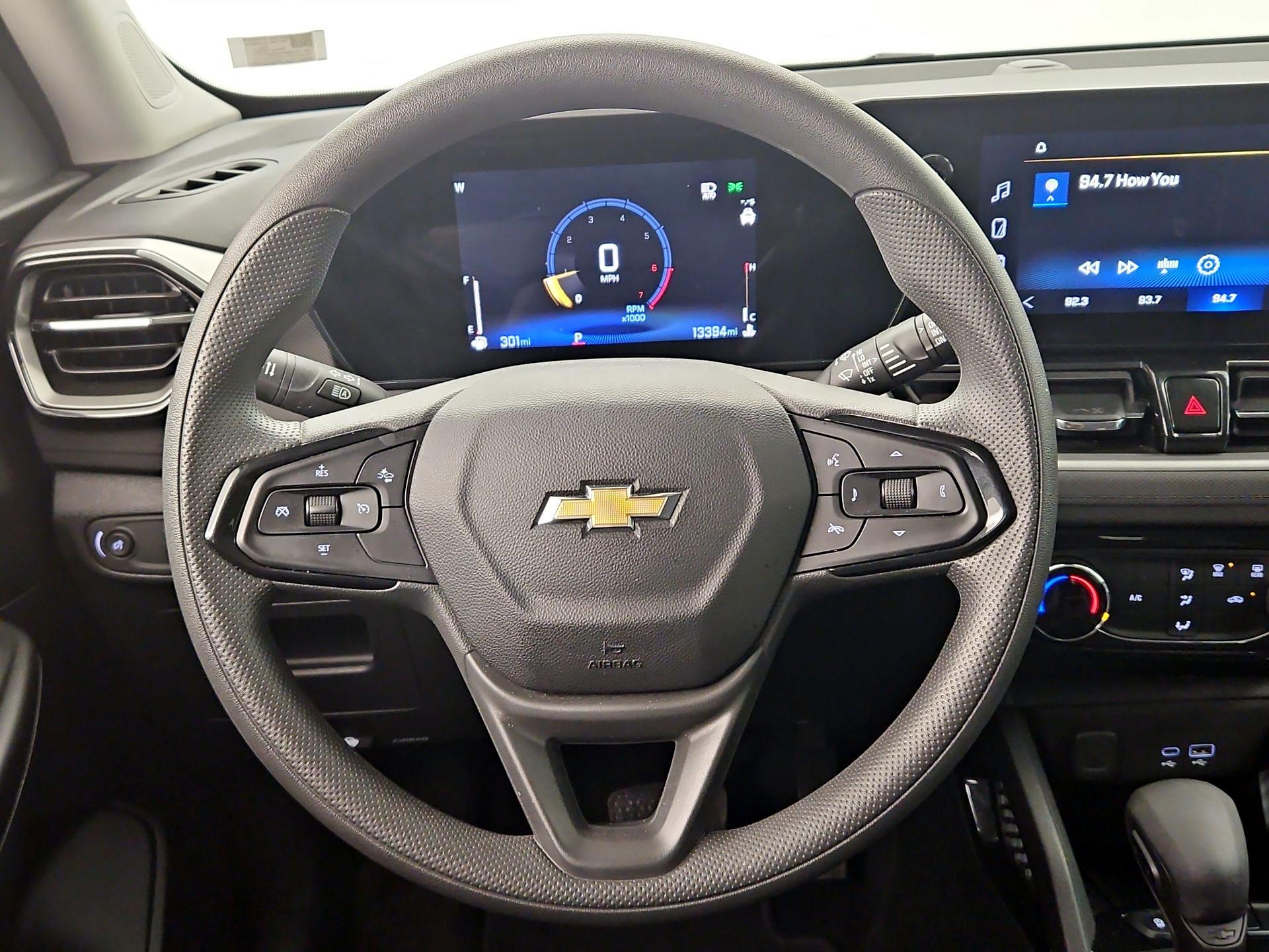 Thumbnail: 2025 Chevrolet TrailBlazer - 10