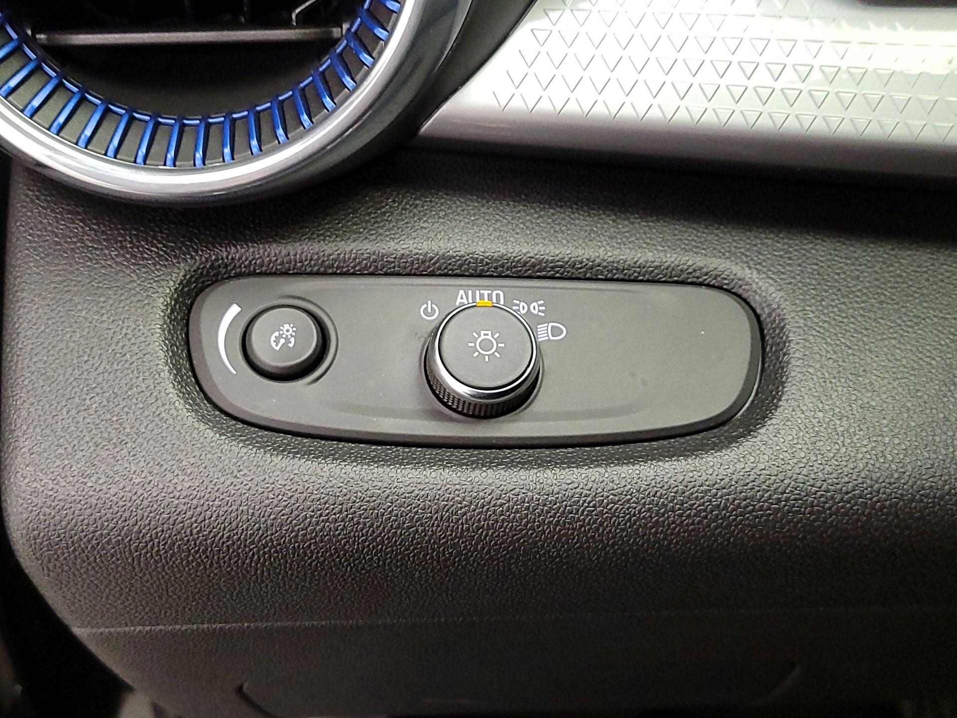 Thumbnail: 2025 Chevrolet Trax - 13