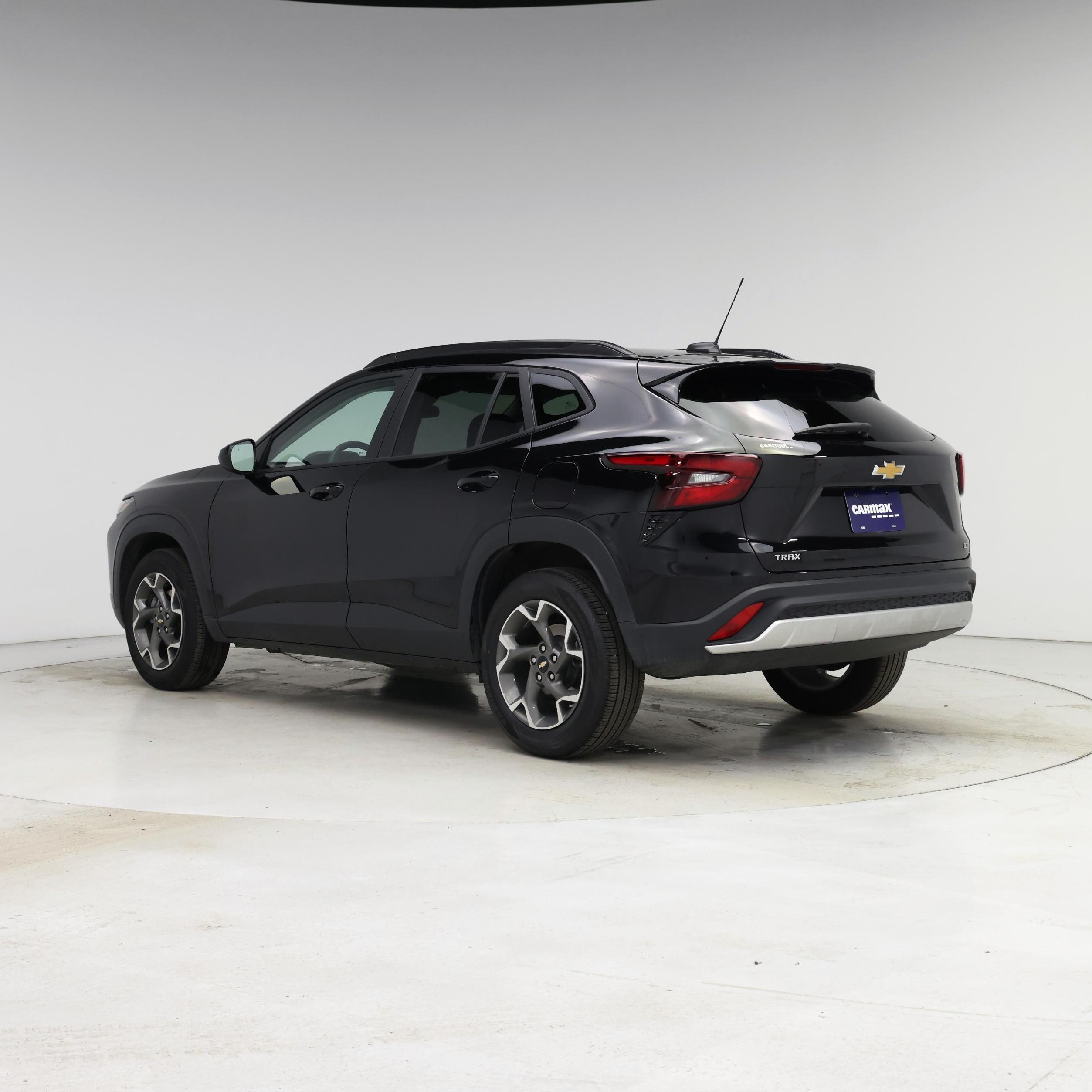 Thumbnail: 2025 Chevrolet Trax - 2