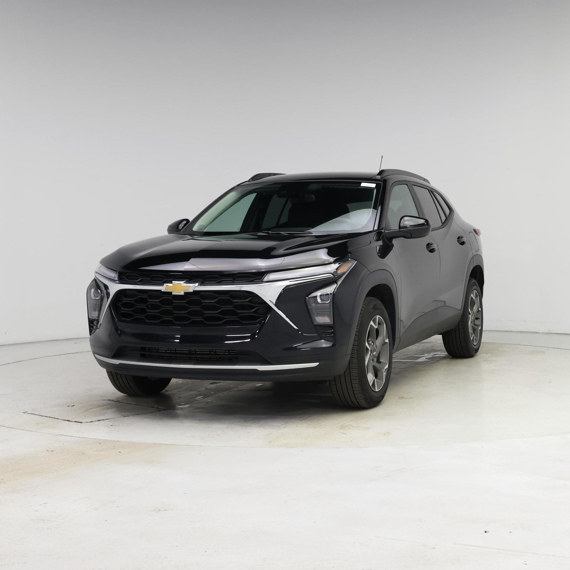 Thumbnail: 2025 Chevrolet Trax - 4