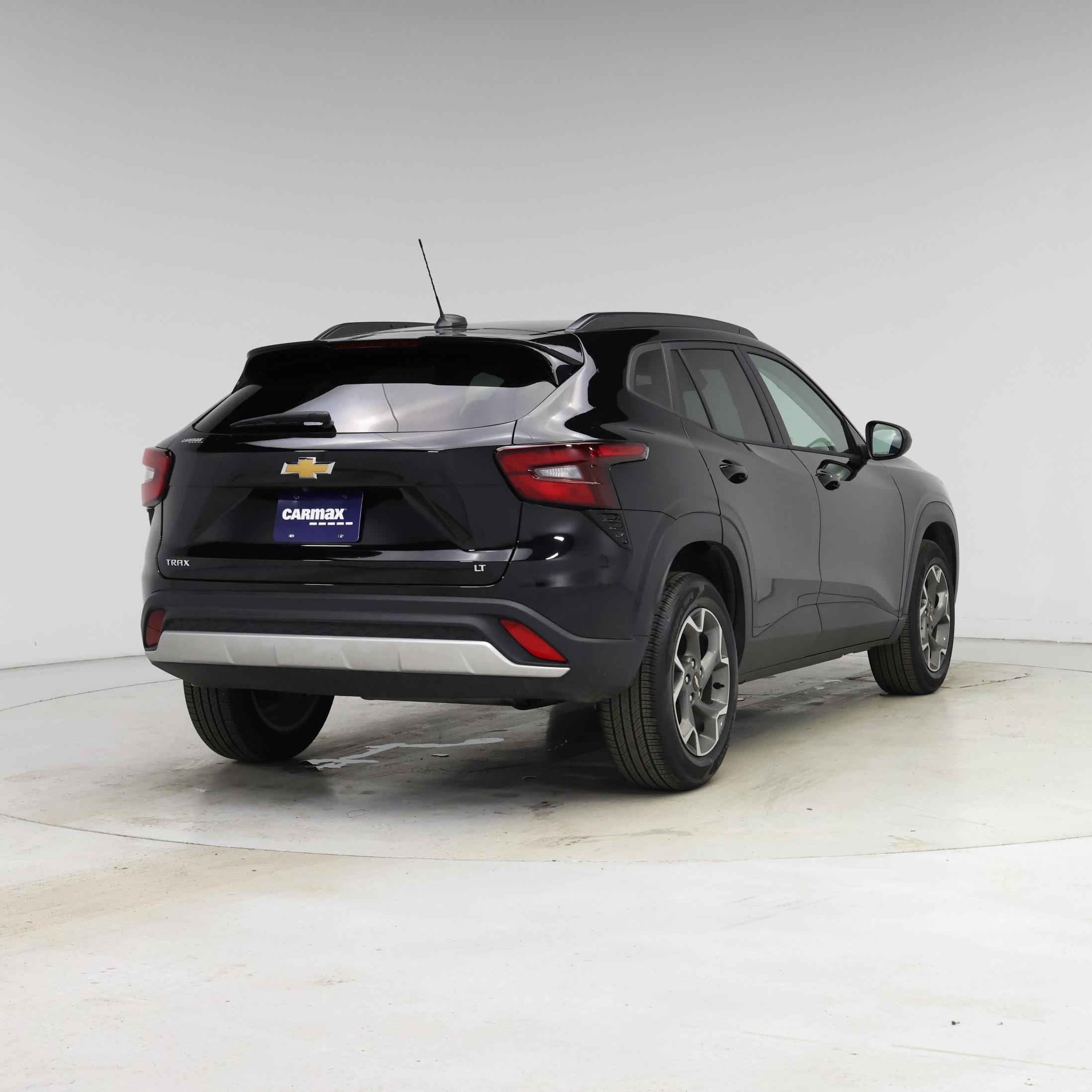 Thumbnail: 2025 Chevrolet Trax - 8