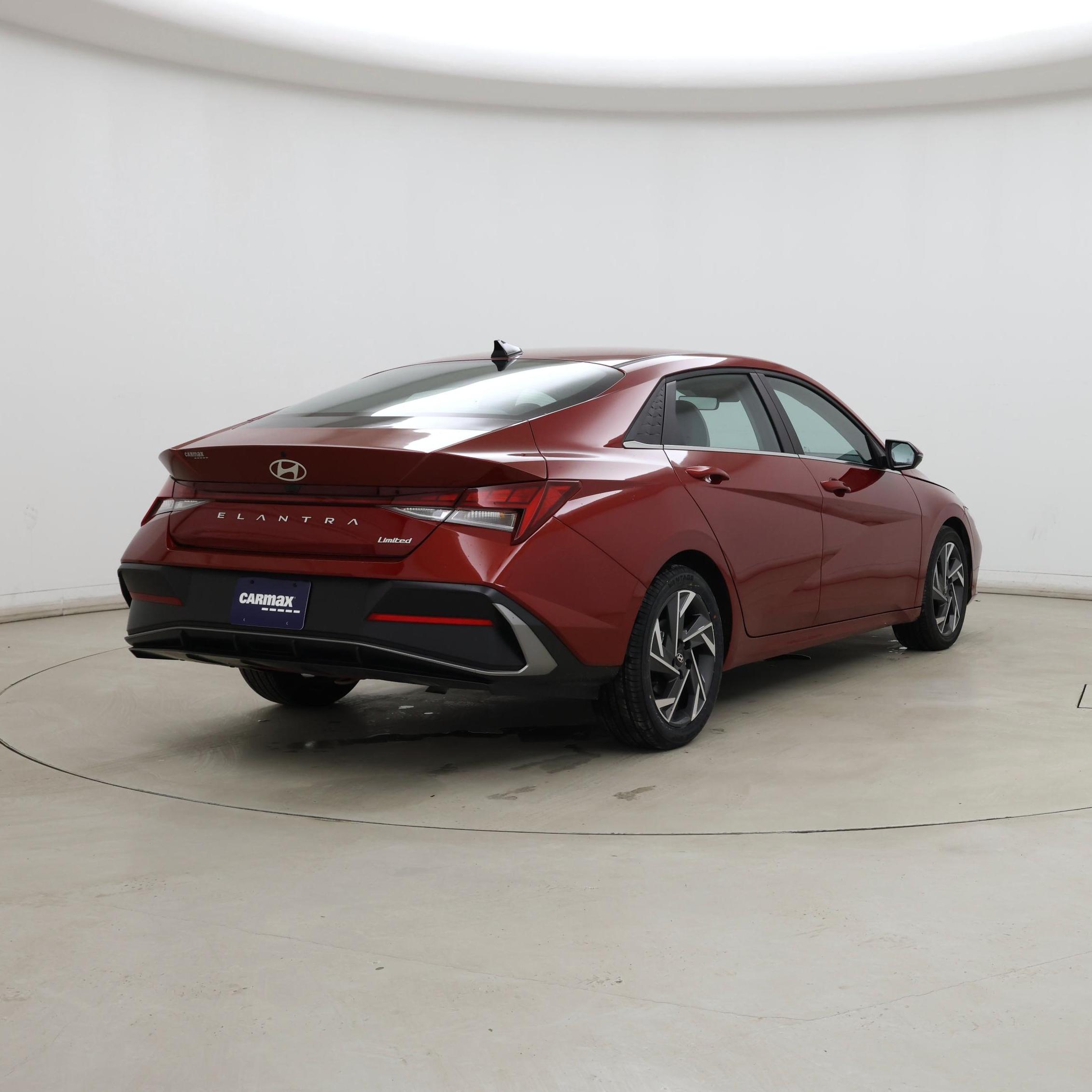 Thumbnail: 2025 Hyundai Elantra - 8