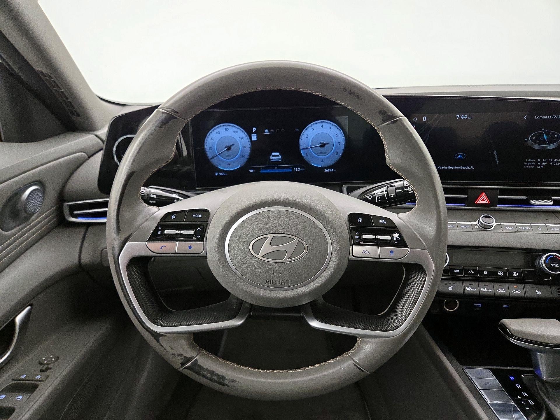 Thumbnail: 2025 Hyundai Elantra - 10