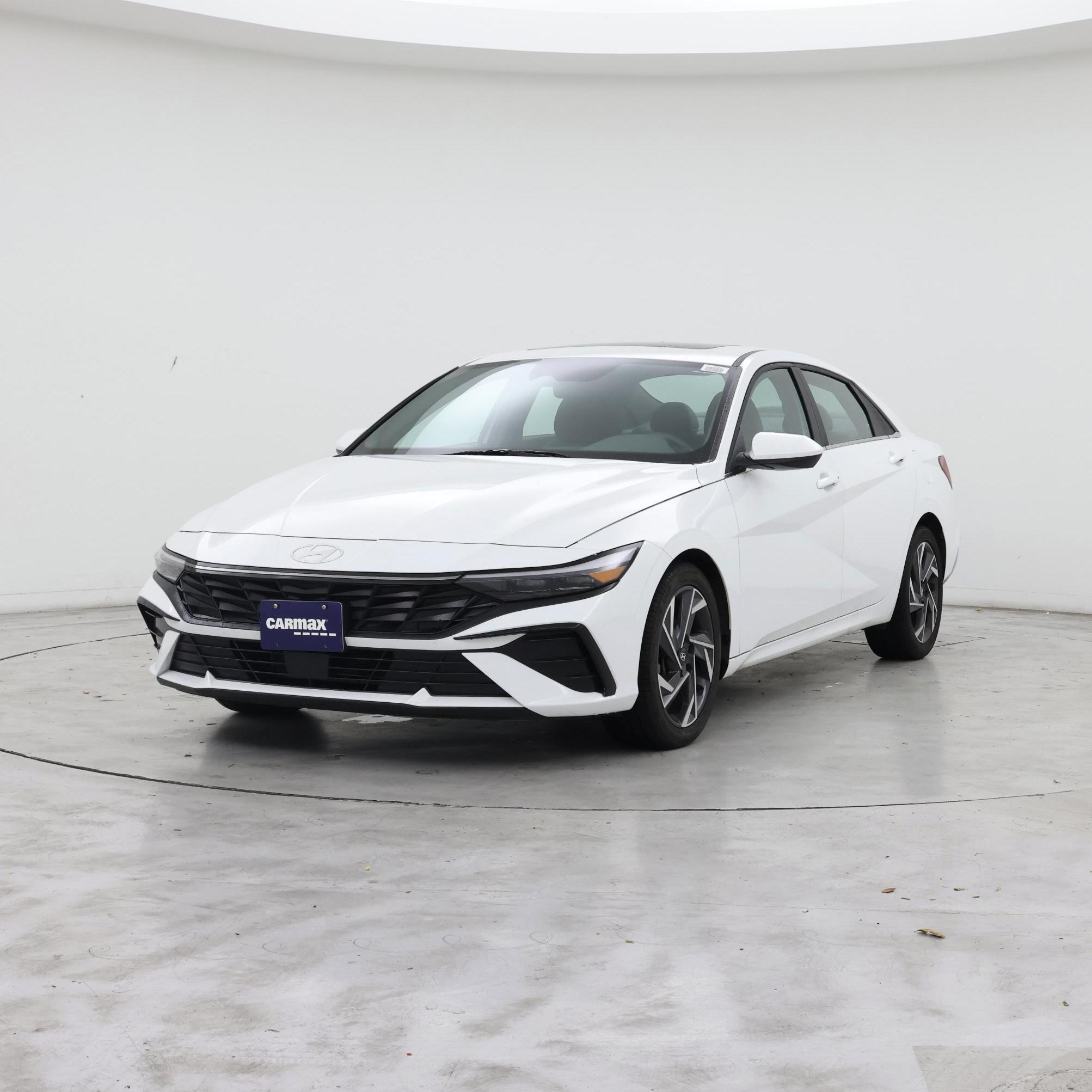 Thumbnail: 2025 Hyundai Elantra - 4