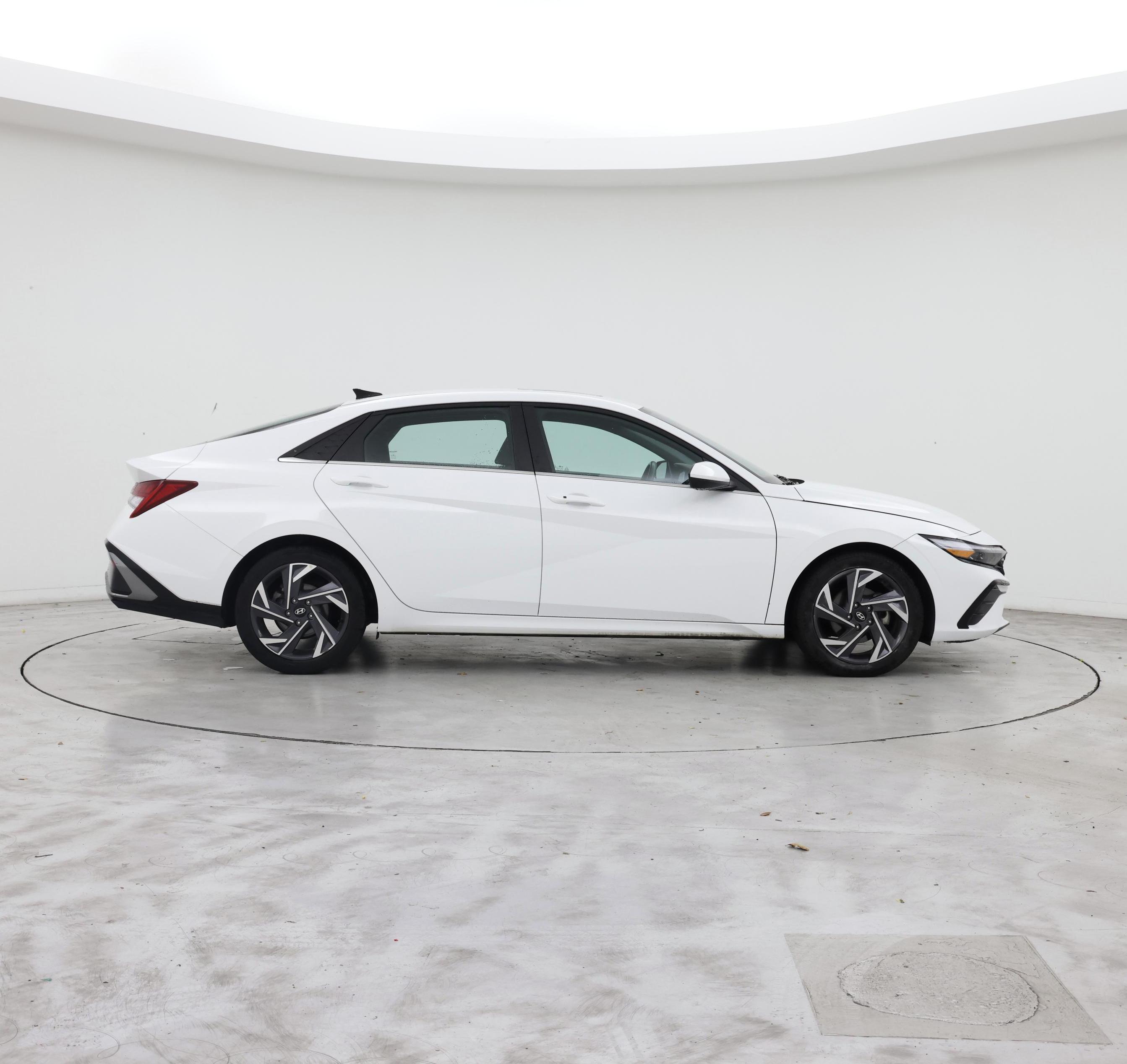 Thumbnail: 2025 Hyundai Elantra - 7