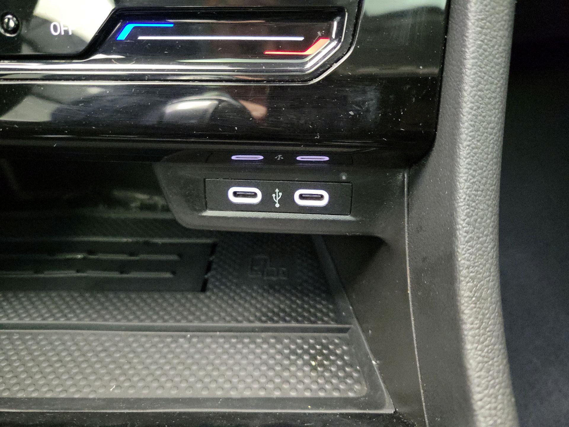 Thumbnail: 2025 Volkswagen Jetta - 18