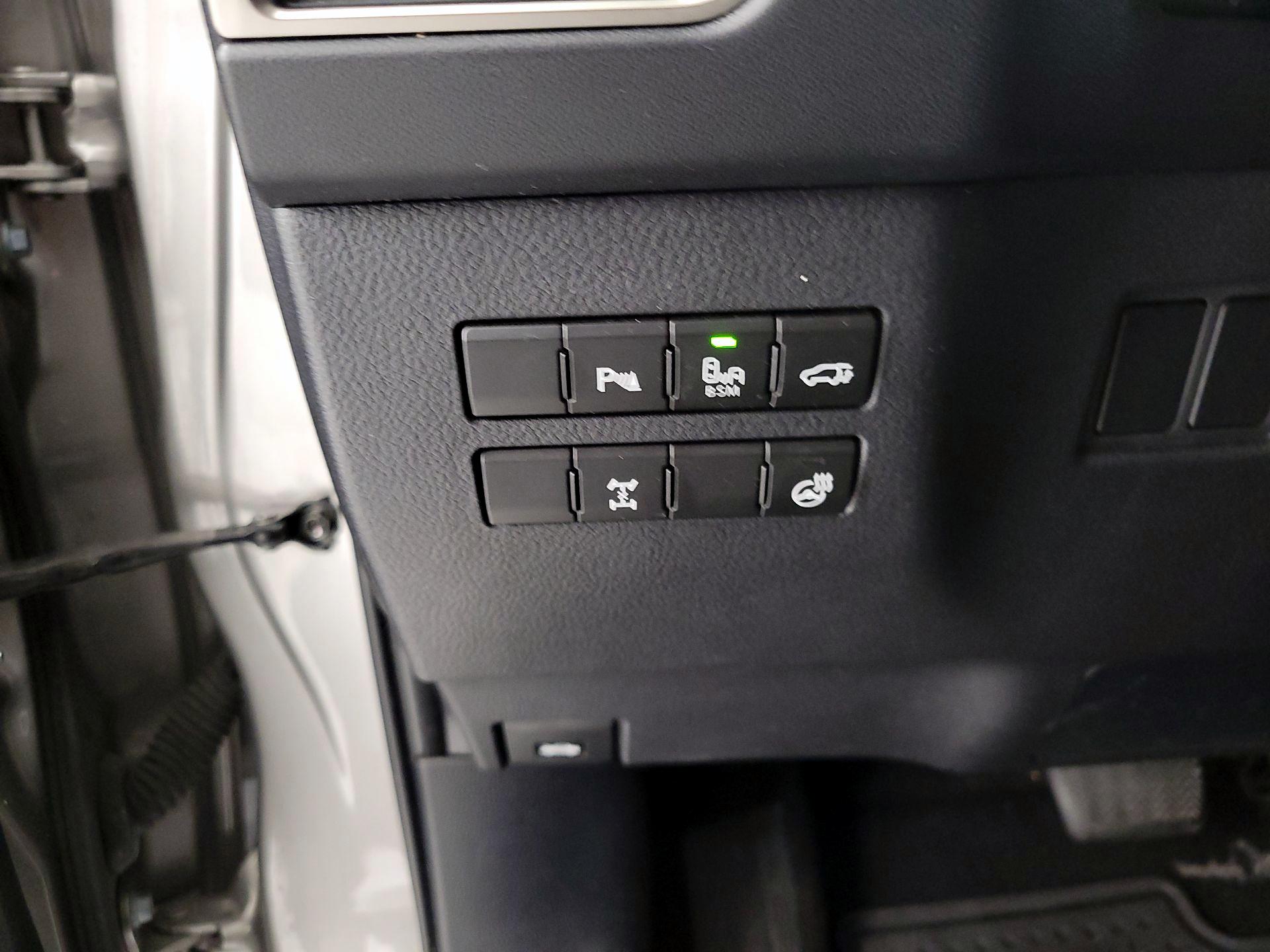 Thumbnail: 2017 Lexus NX - 13