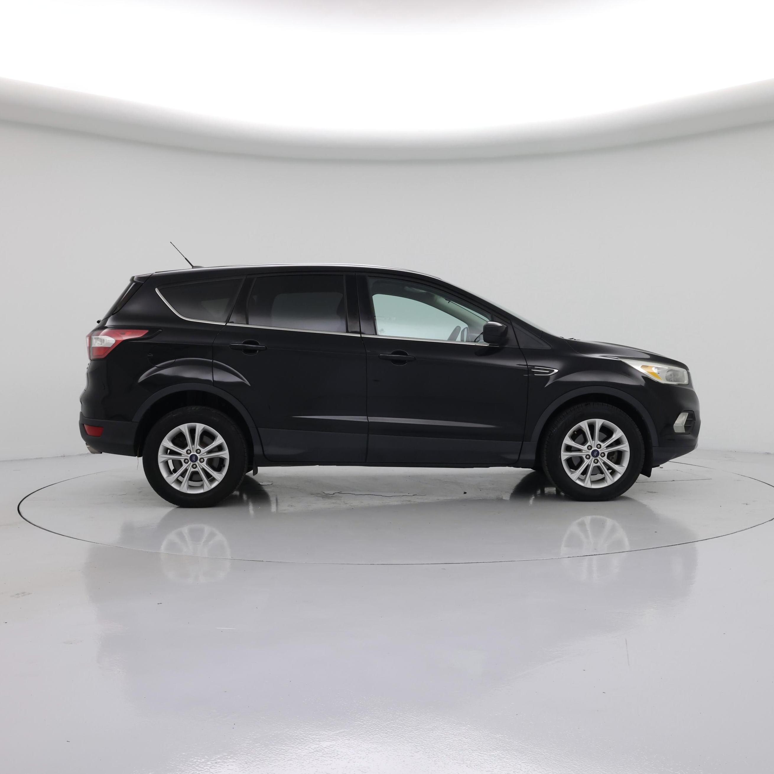 Thumbnail: 2017 Ford Escape - 7