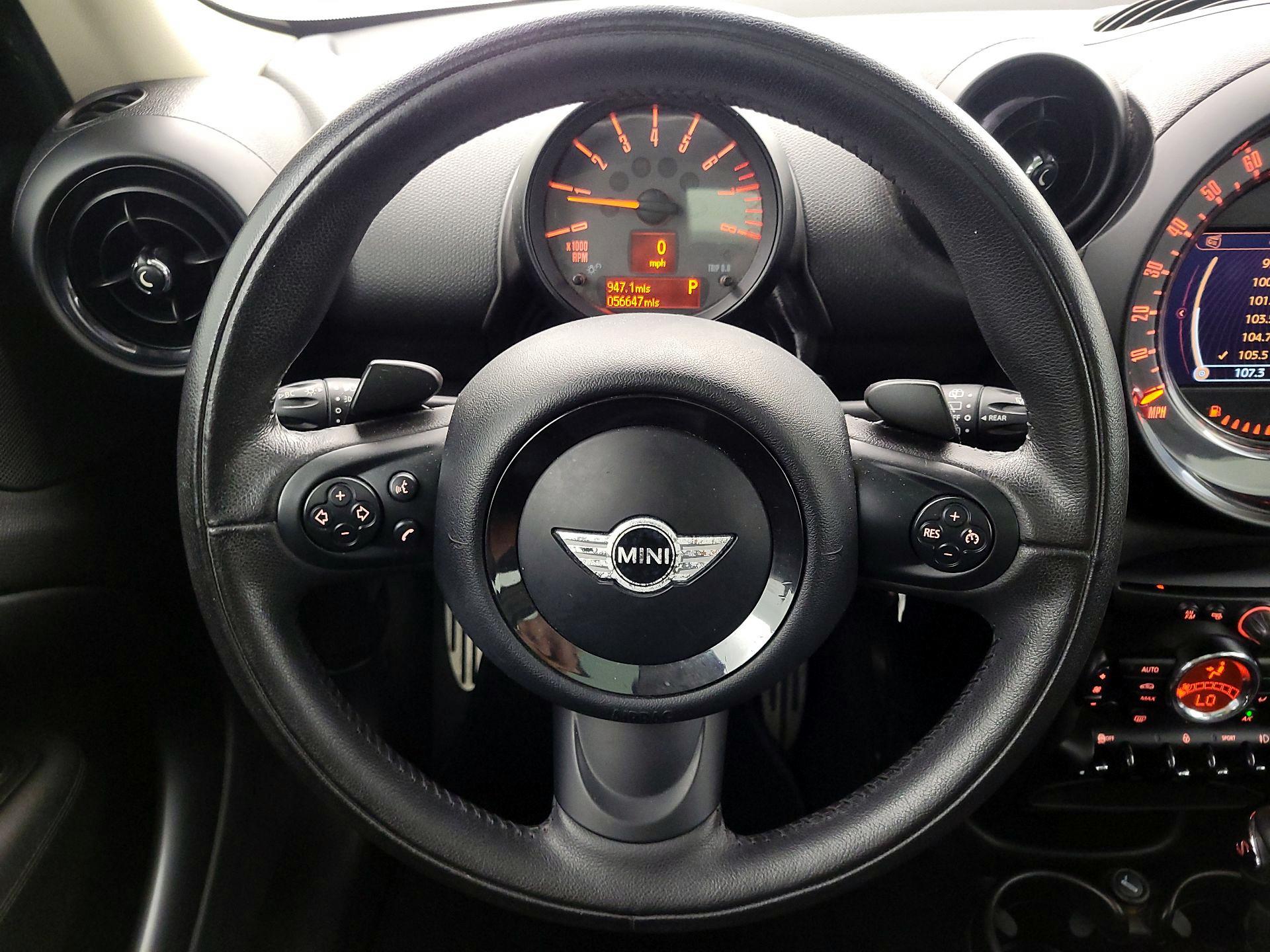 Thumbnail: 2015 MINI Cooper Countryman - 10