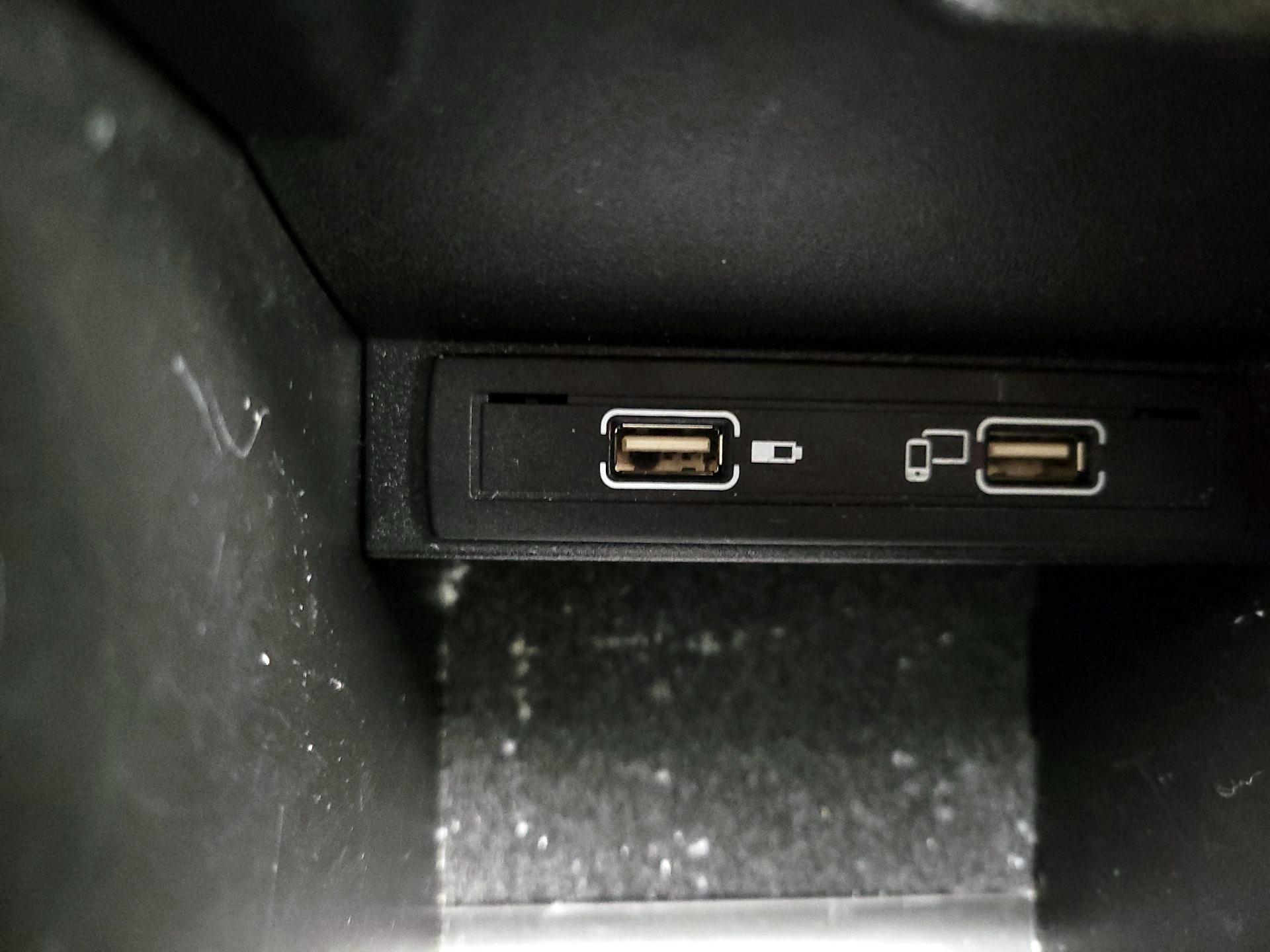 Thumbnail: 2018 Mercedes-Benz CLA - 18