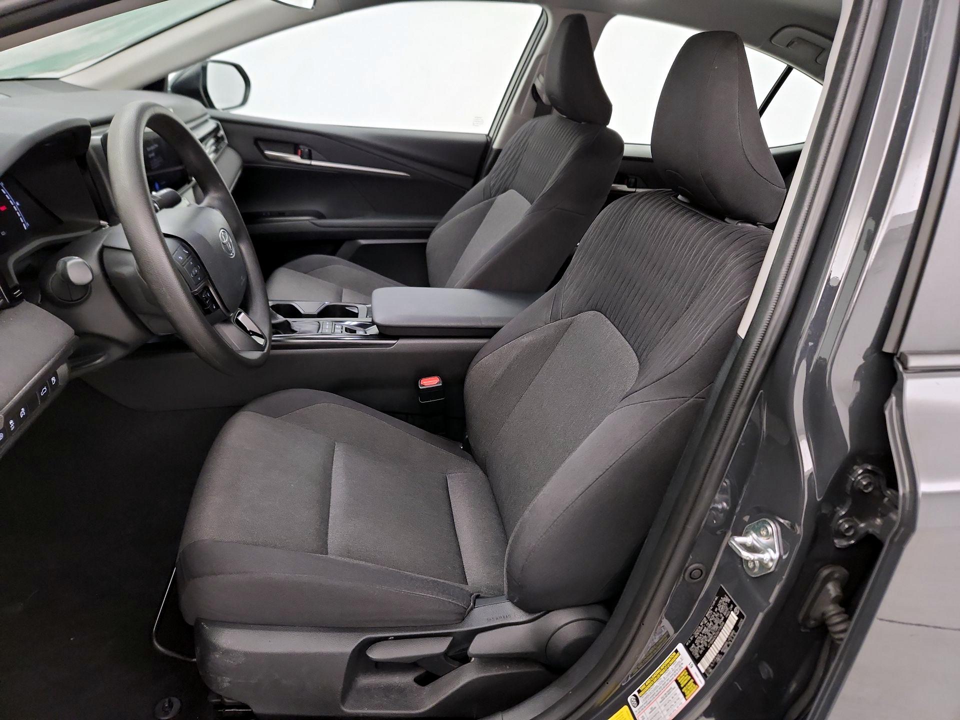 Thumbnail: 2025 Toyota Camry - 11