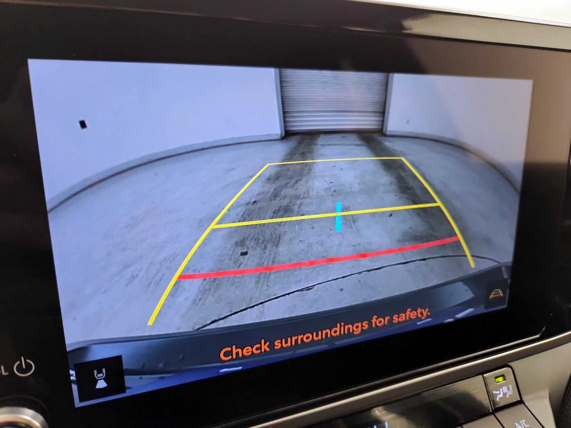 Thumbnail: 2025 Toyota Camry - 15