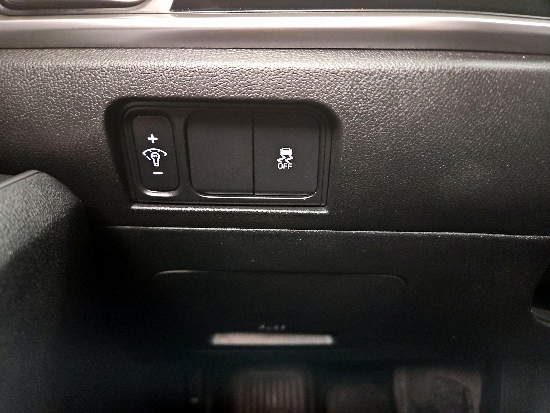 Thumbnail: 2024 Kia Sorento - 13