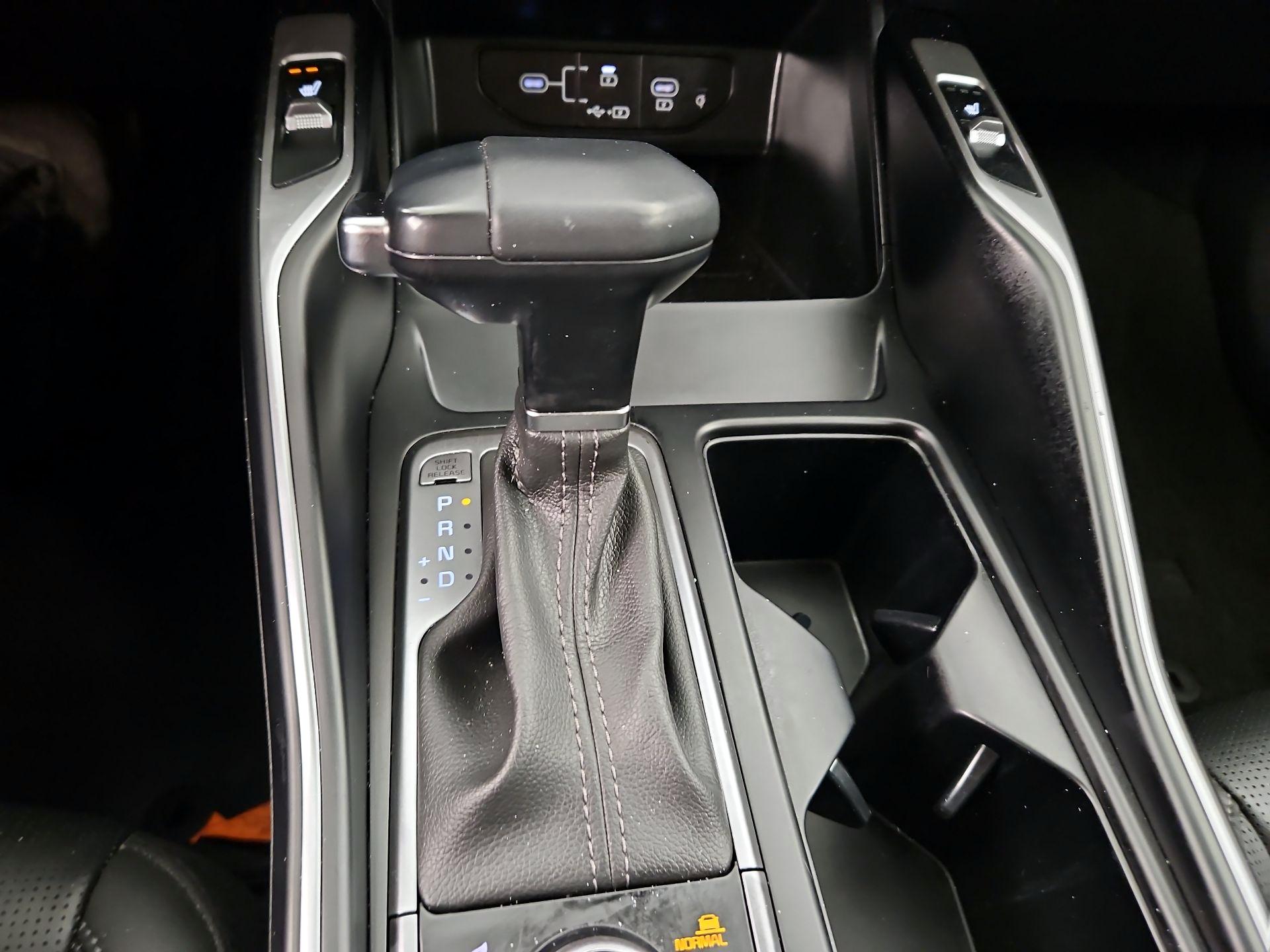 Thumbnail: 2024 Kia Sorento - 18