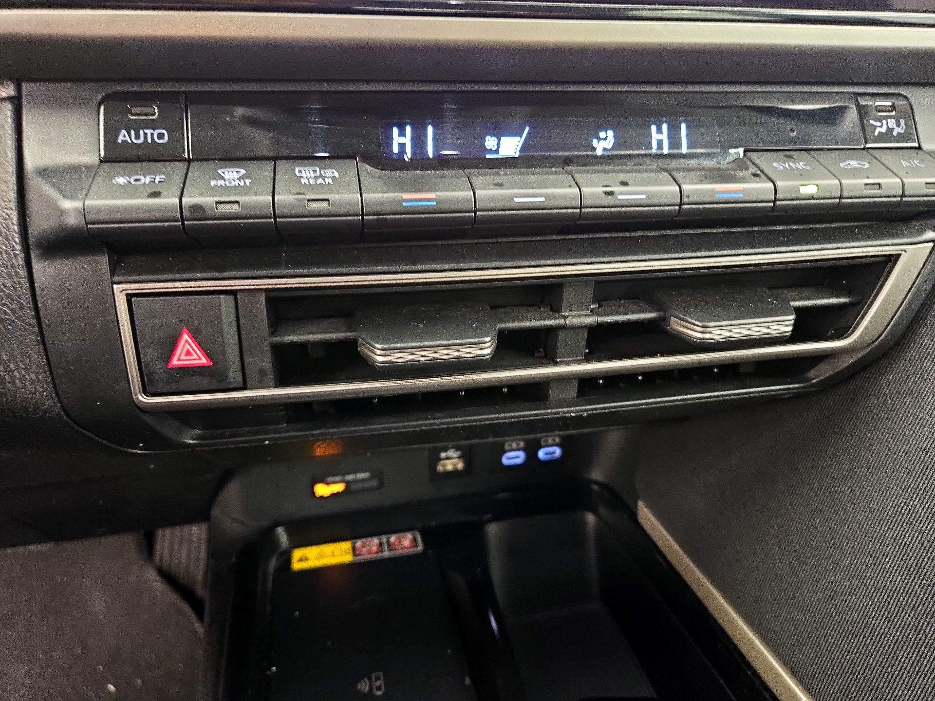 Thumbnail: 2025 Toyota Camry - 16