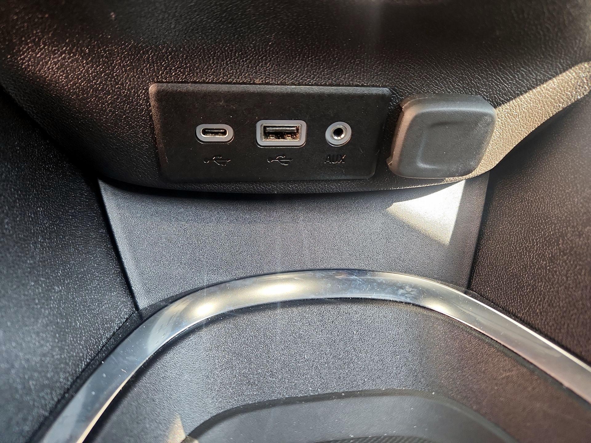 Thumbnail: 2024 Chevrolet Malibu - 16