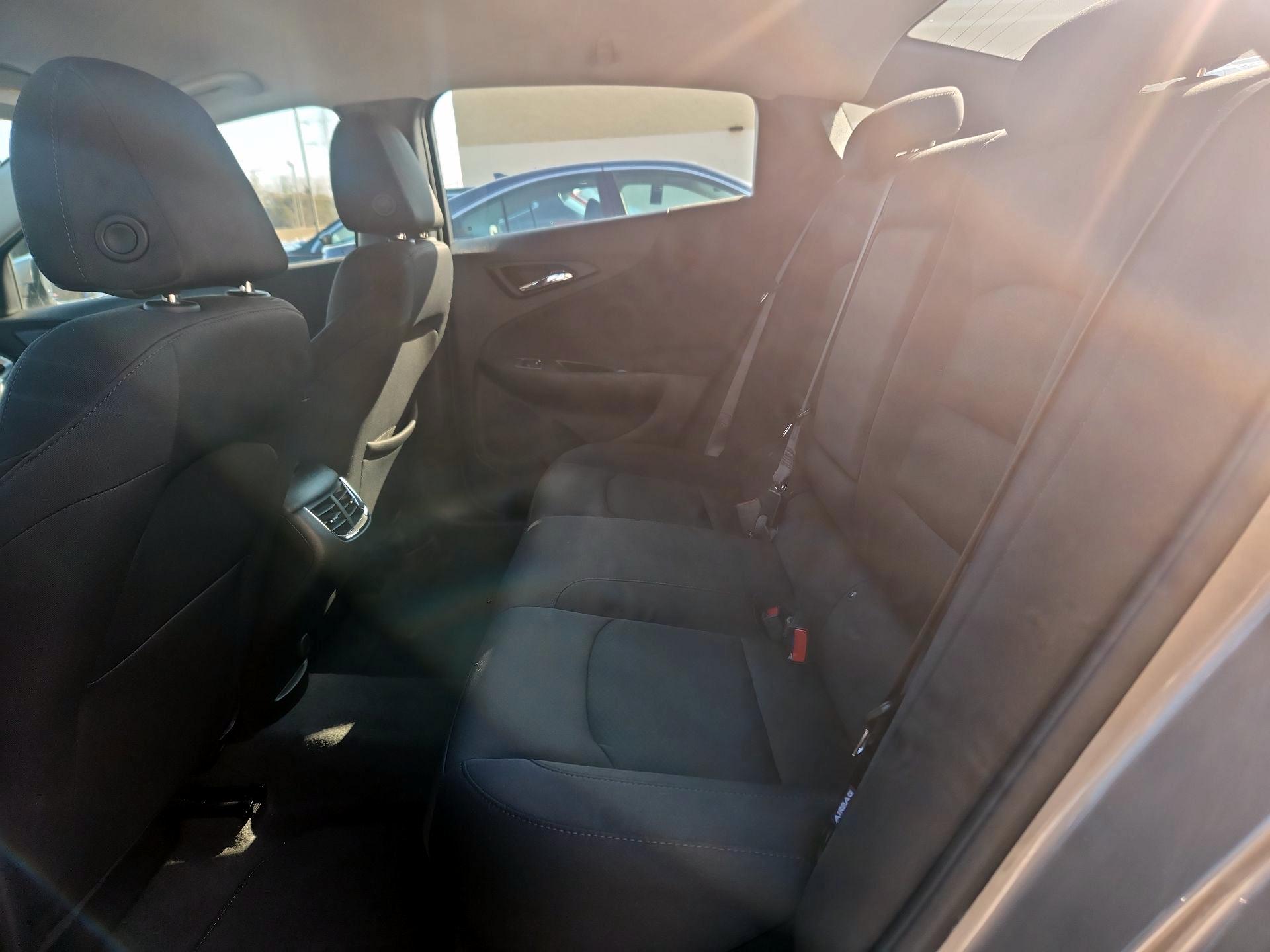 Thumbnail: 2024 Chevrolet Malibu - 17