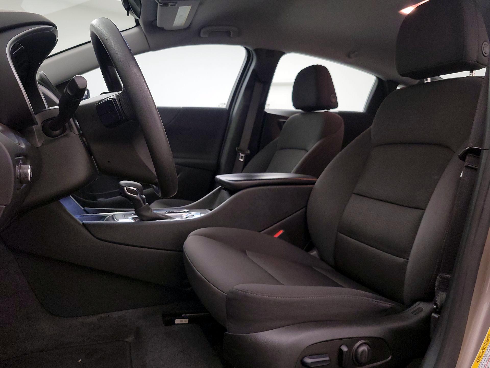 Thumbnail: 2023 Chevrolet Malibu - 11