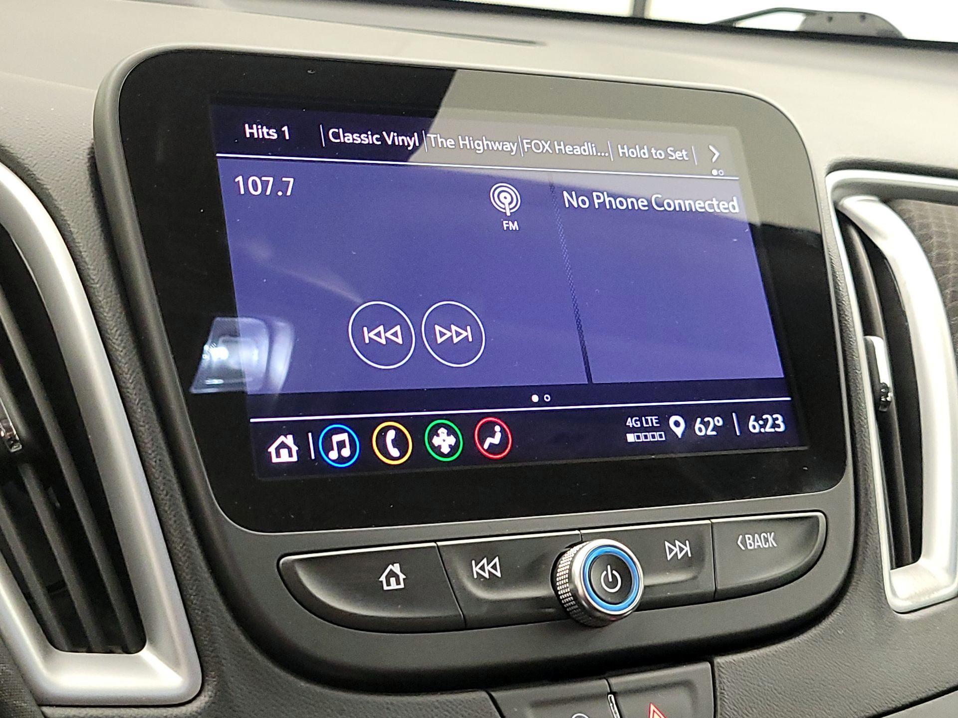 Thumbnail: 2023 Chevrolet Malibu - 15