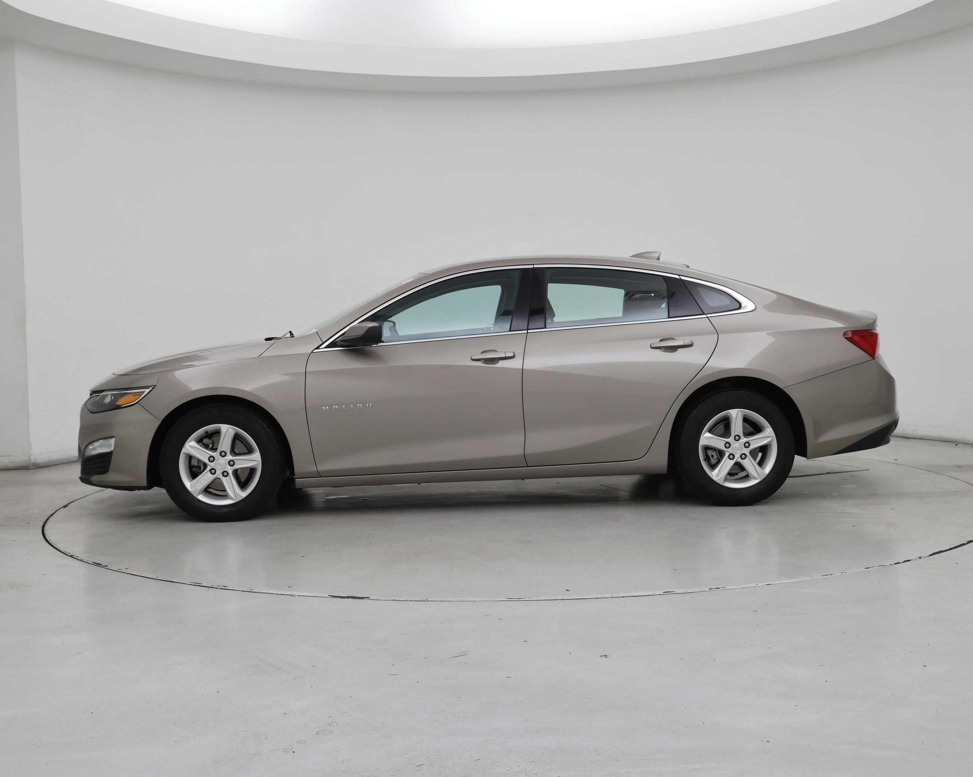 Thumbnail: 2023 Chevrolet Malibu - 3