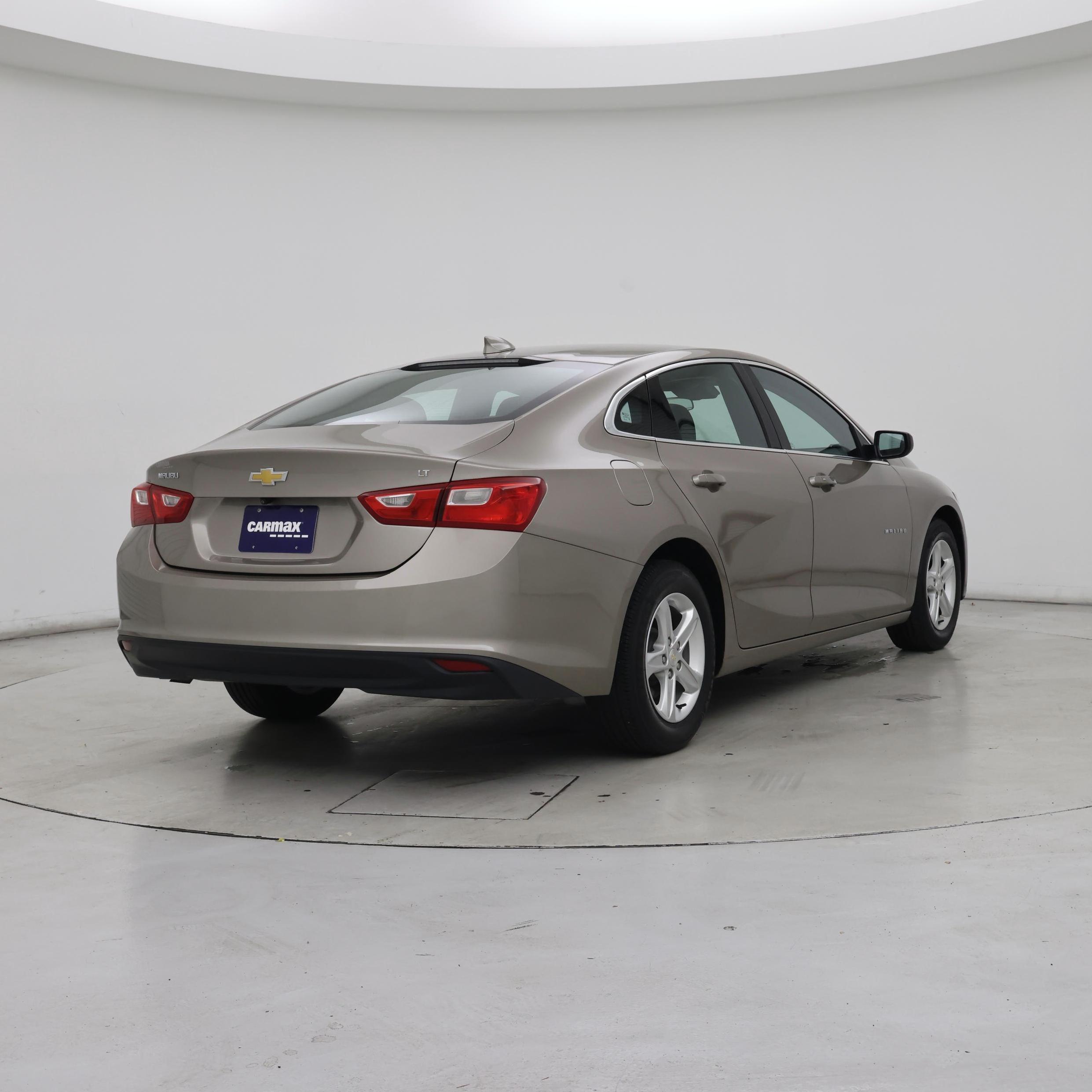 Thumbnail: 2023 Chevrolet Malibu - 8