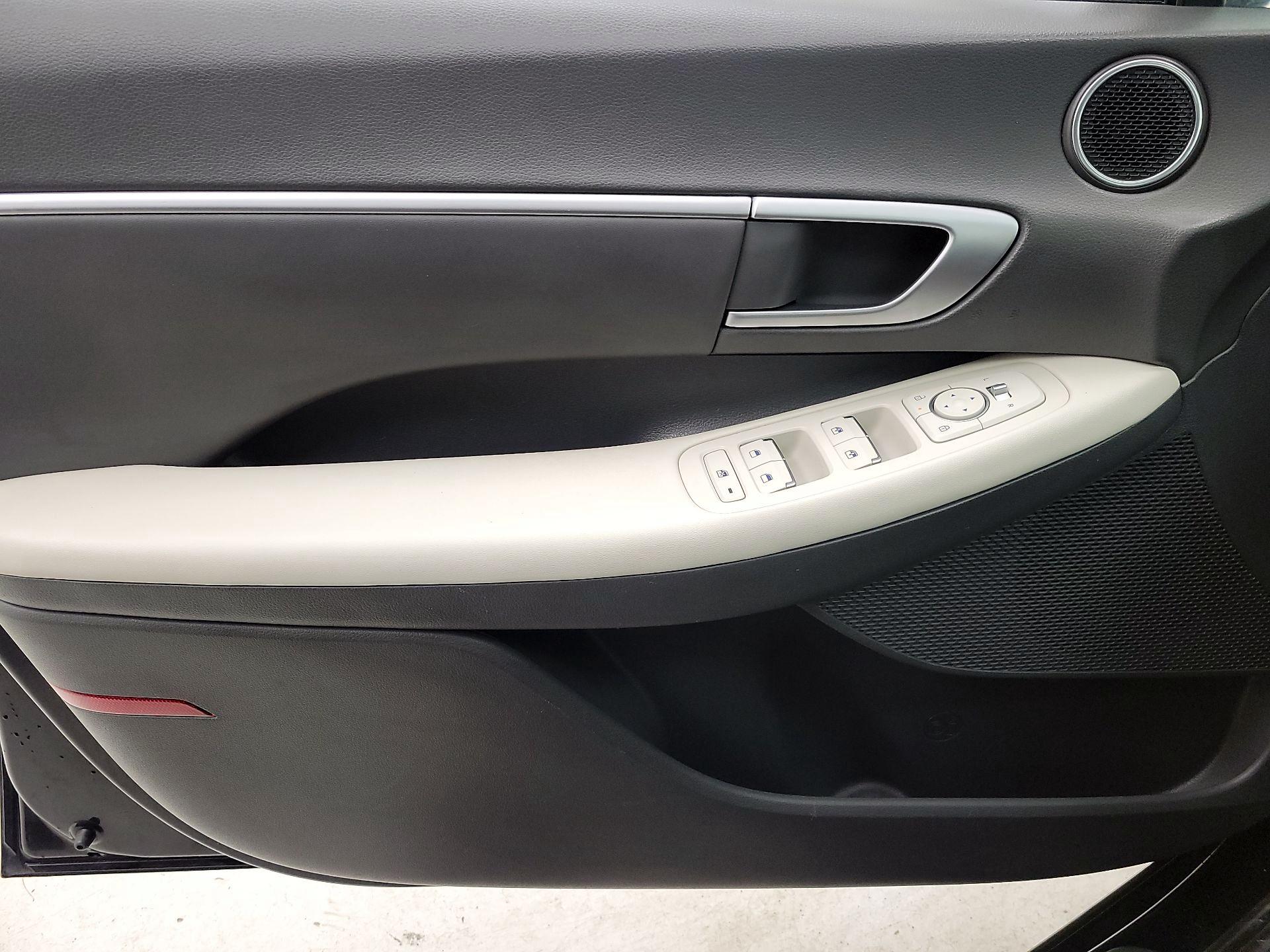 Thumbnail: 2024 Hyundai Sonata - 12