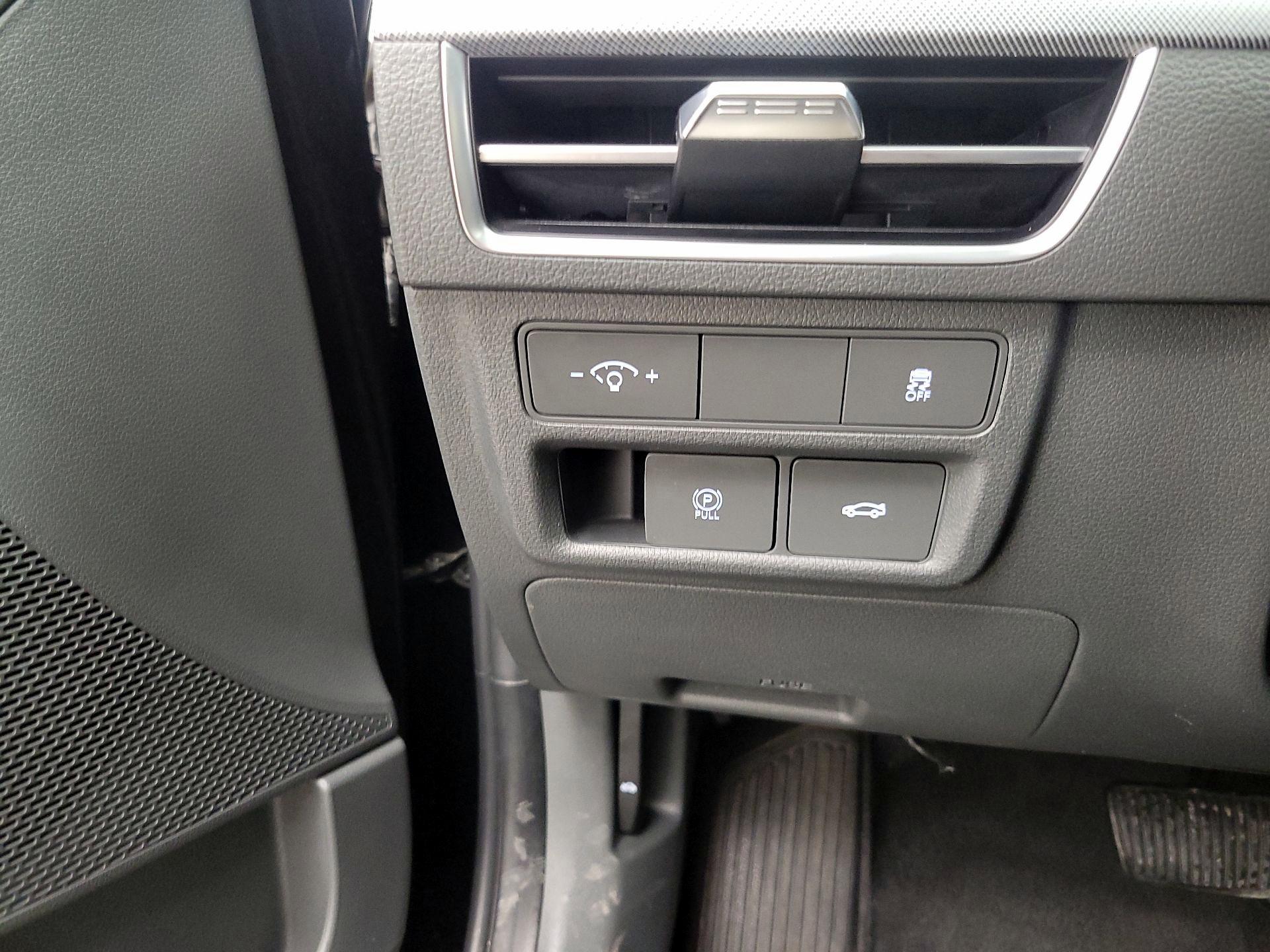 Thumbnail: 2024 Hyundai Sonata - 13