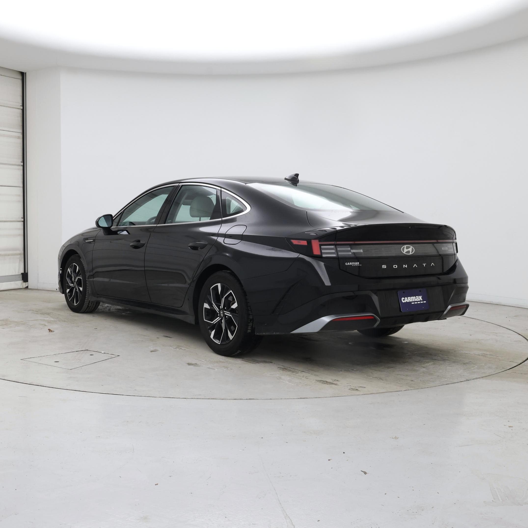 Thumbnail: 2024 Hyundai Sonata - 2