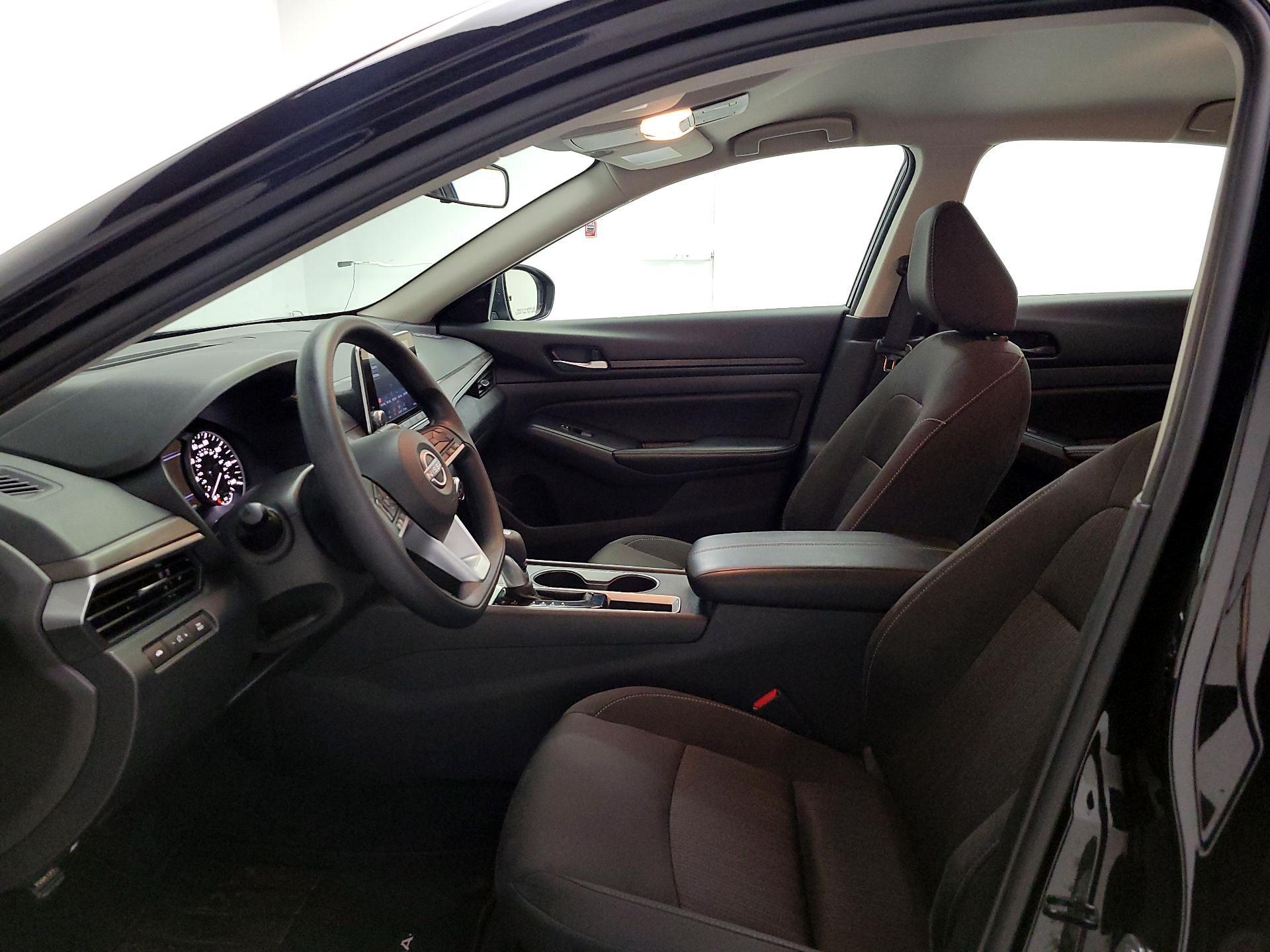 Thumbnail: 2025 Nissan Altima - 11