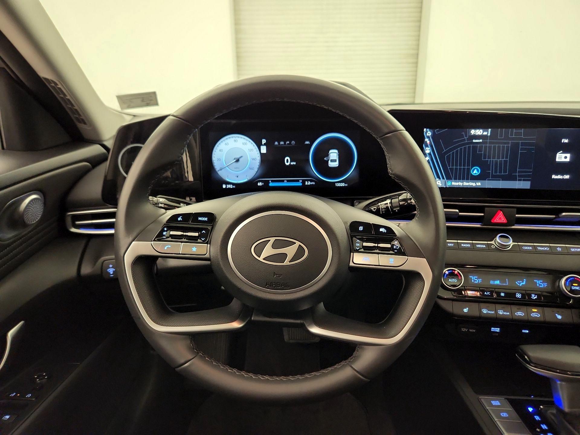 Thumbnail: 2025 Hyundai Elantra - 10