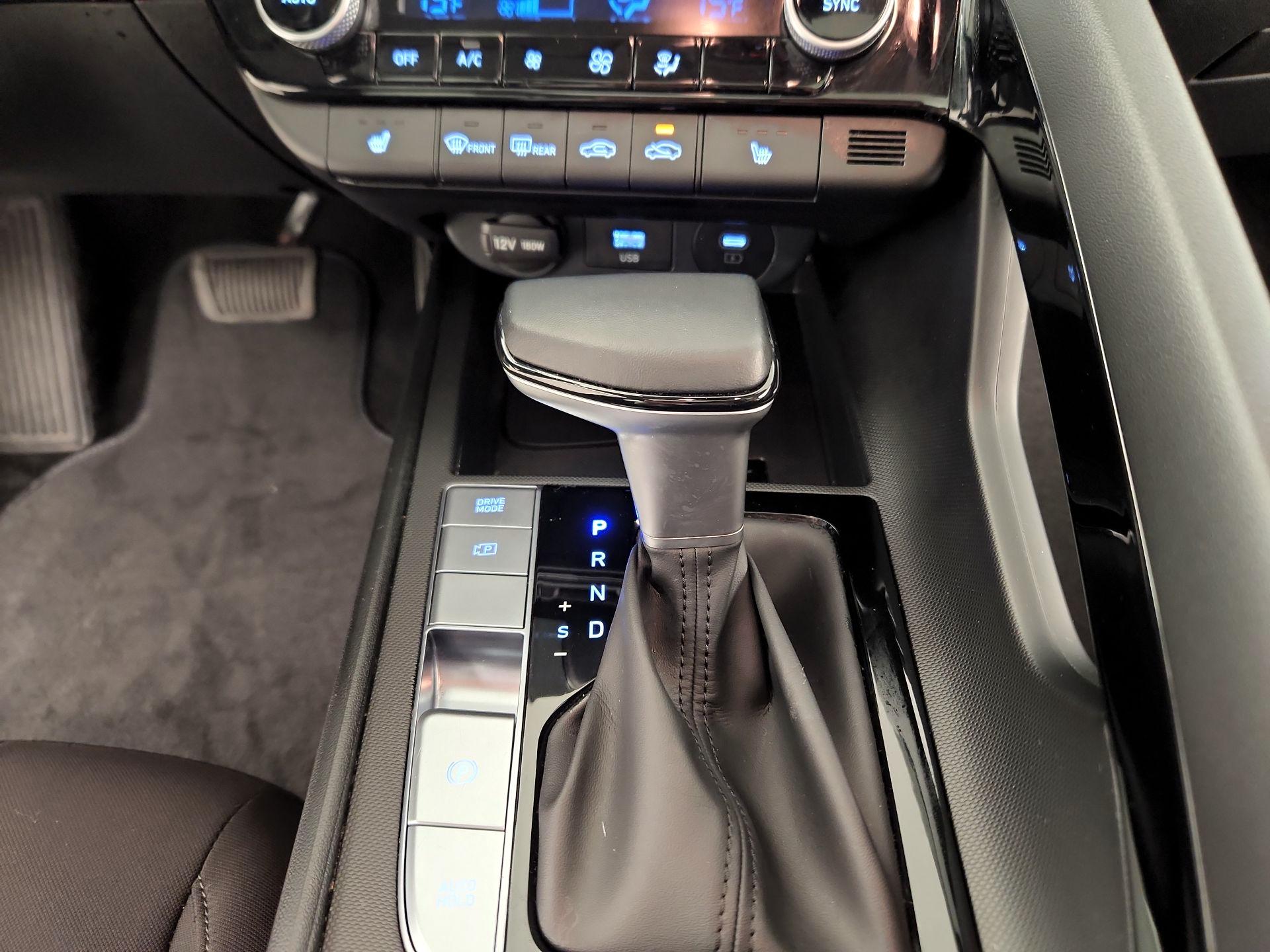 Thumbnail: 2025 Hyundai Elantra - 18