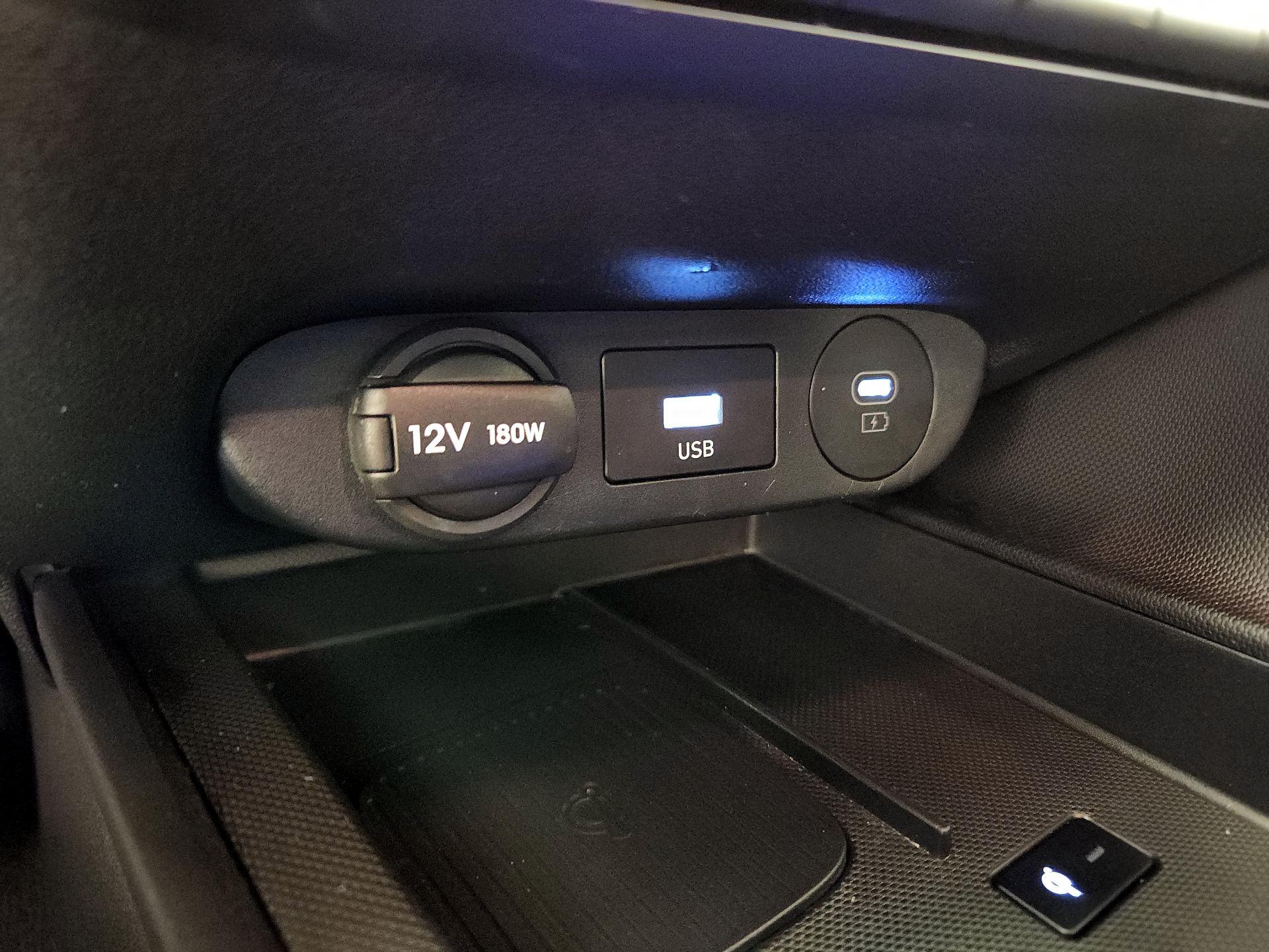 Thumbnail: 2025 Hyundai Elantra - 19